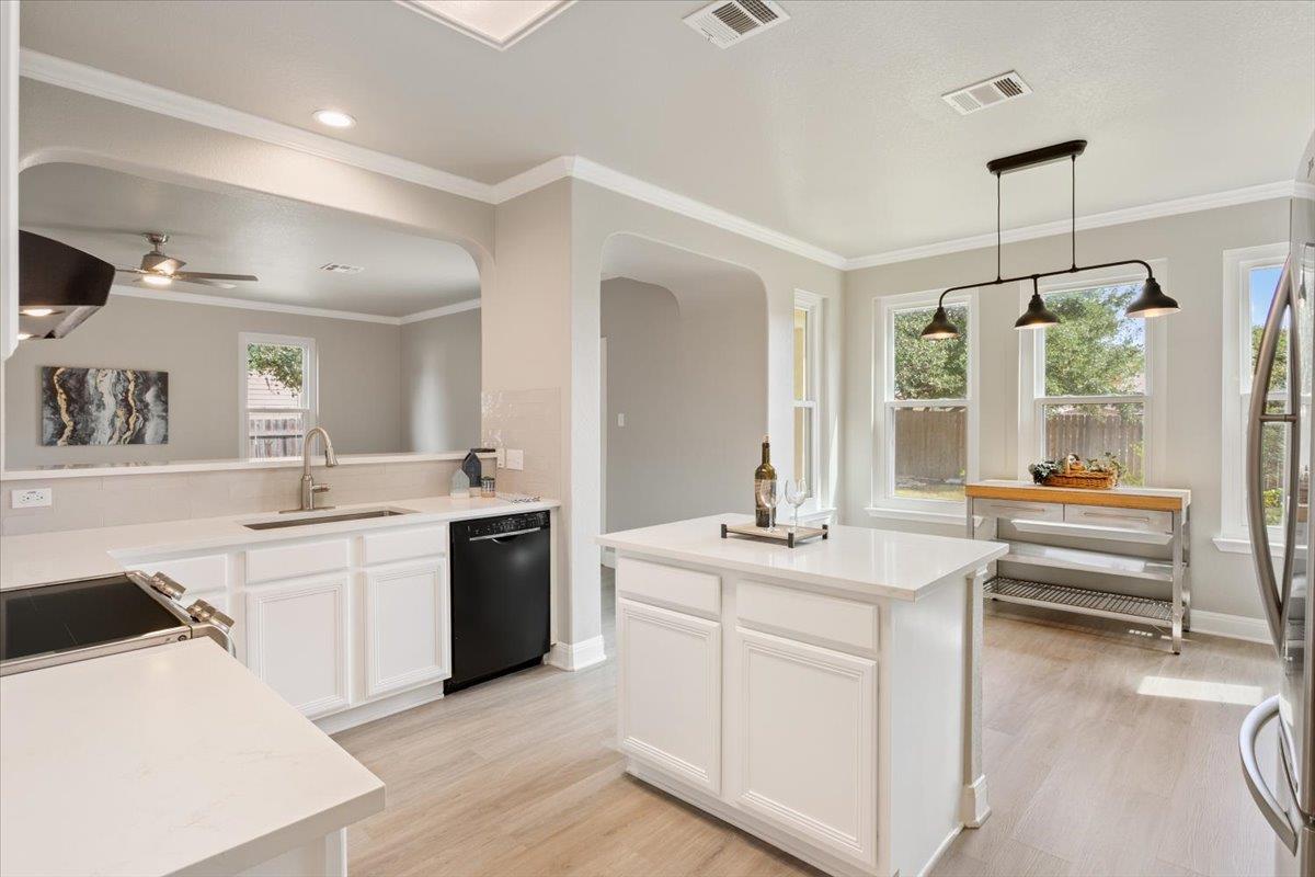 309 Cedar Lakes Blvd, Georgetown, TX 78633