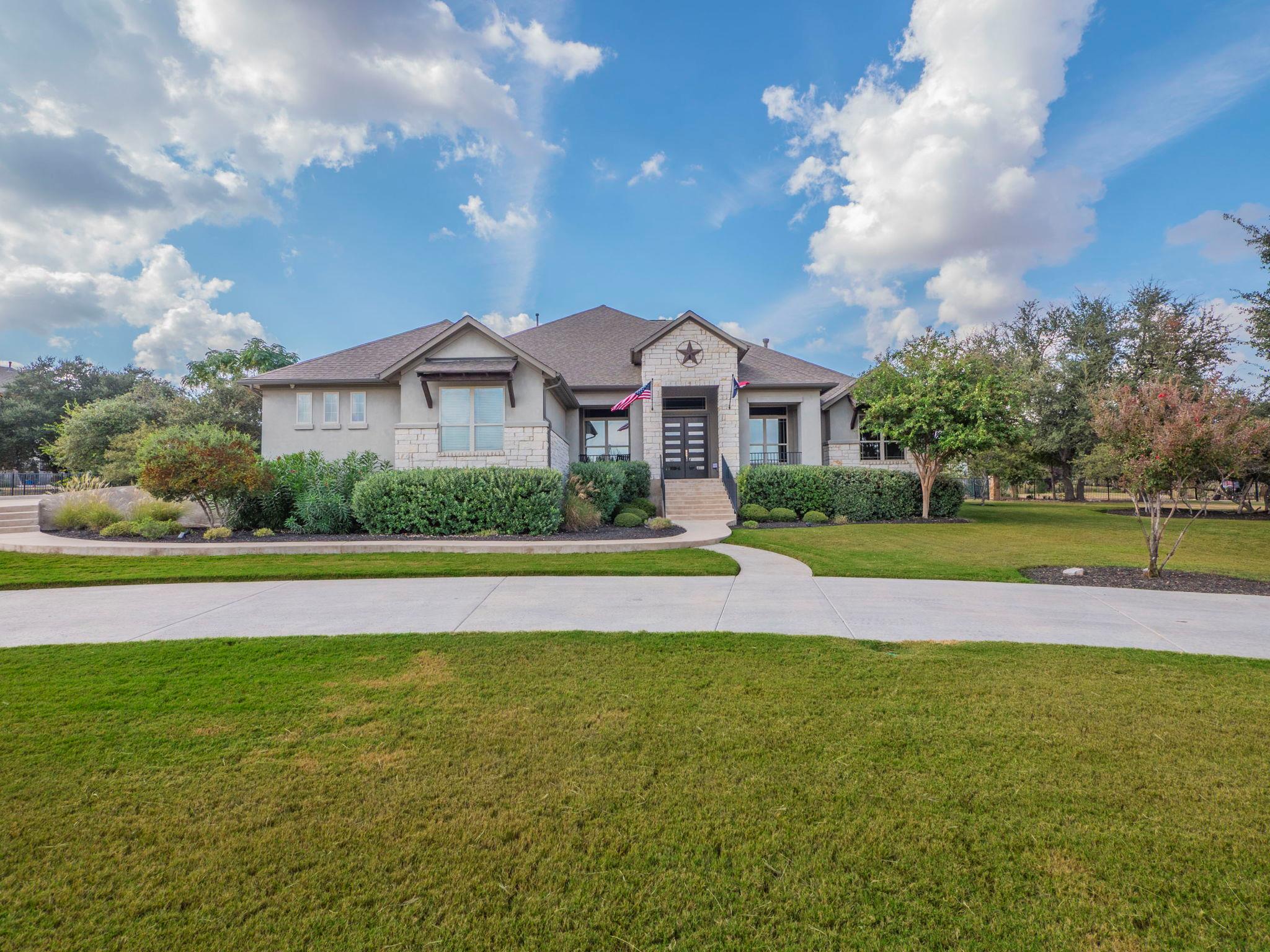 205 Standing Oak Dr, Georgetown, TX 78633