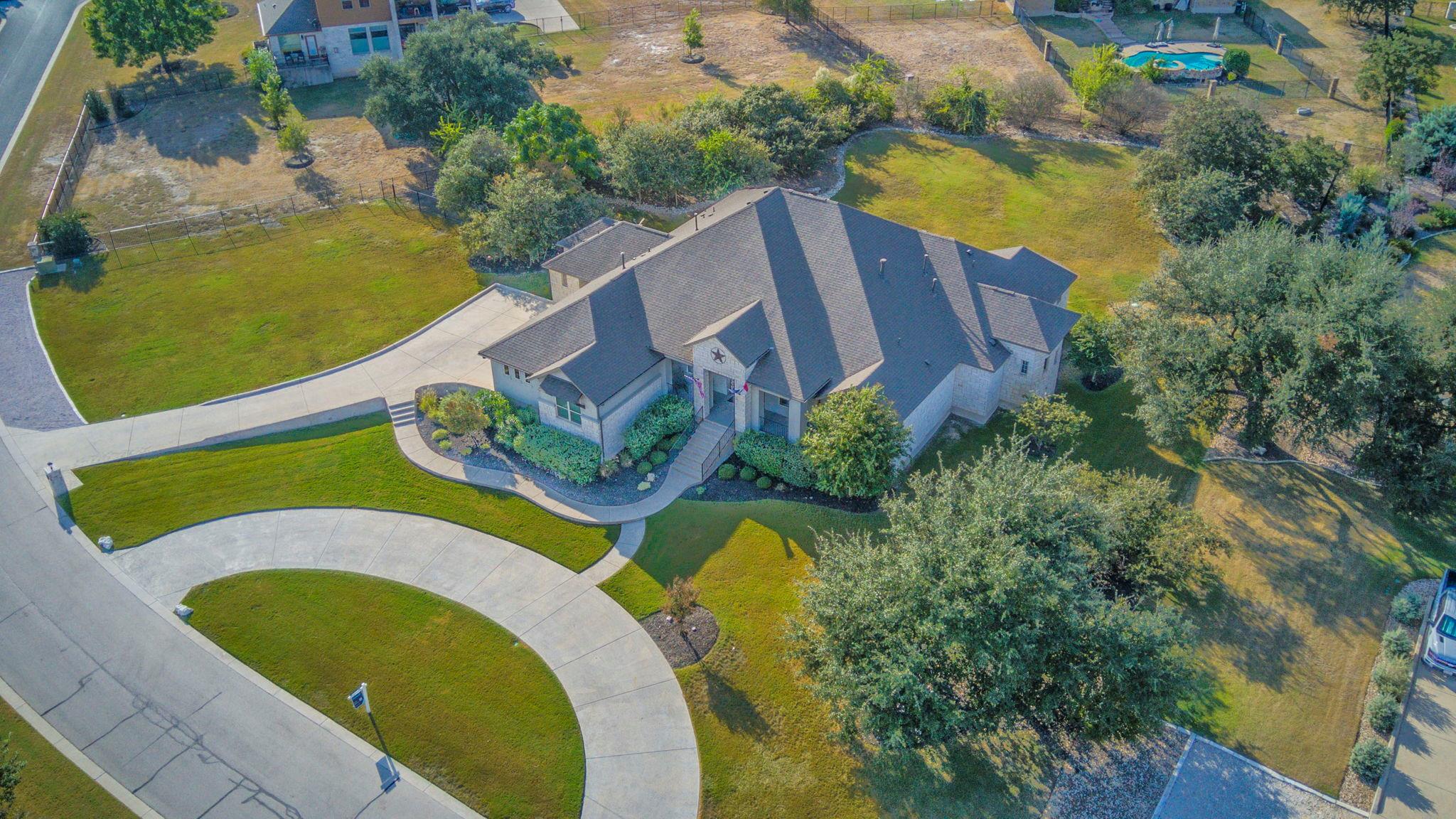 205 Standing Oak Dr, Georgetown, TX 78633