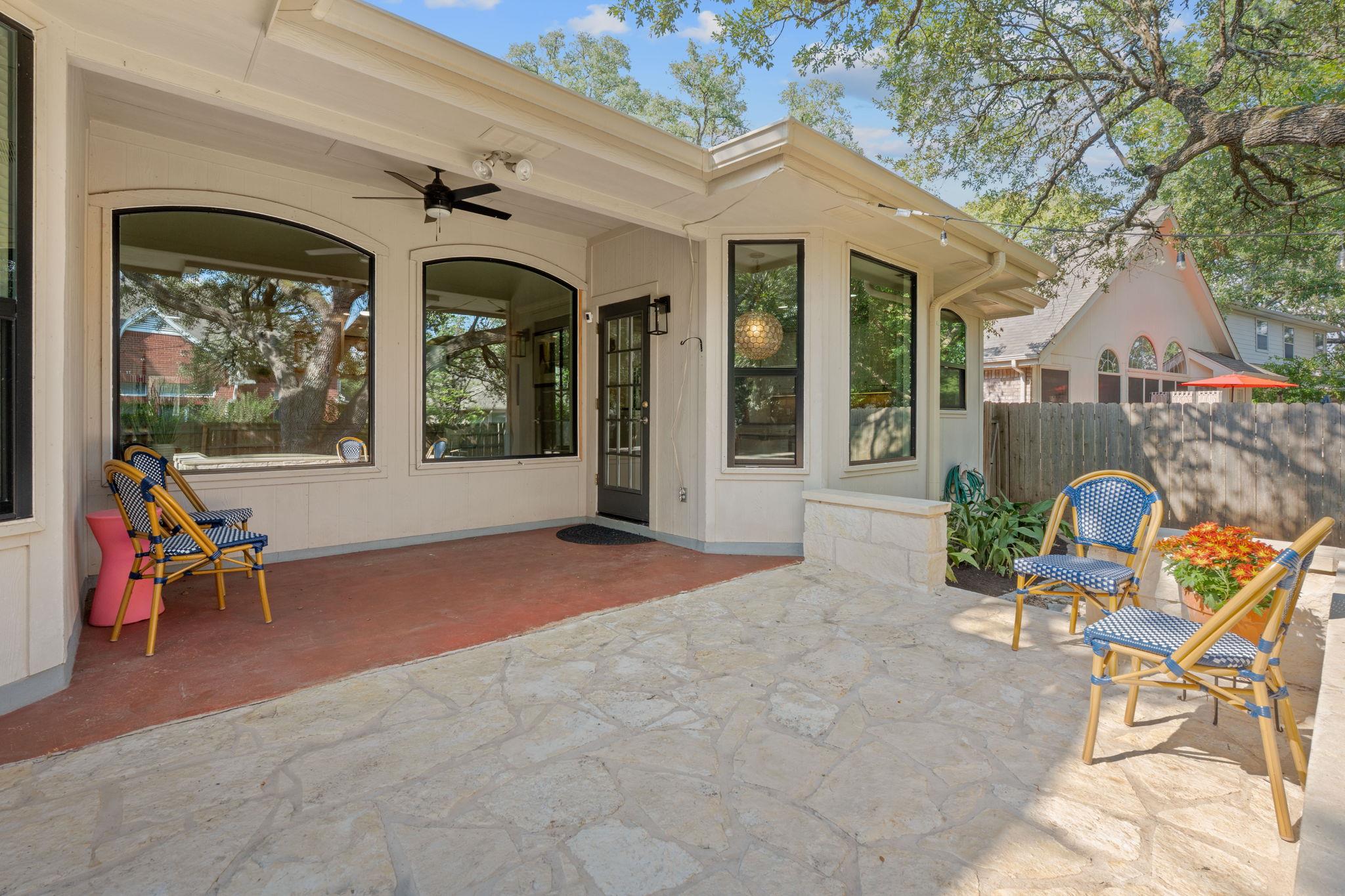 4009 Great Plains Dr, Austin, TX 78735