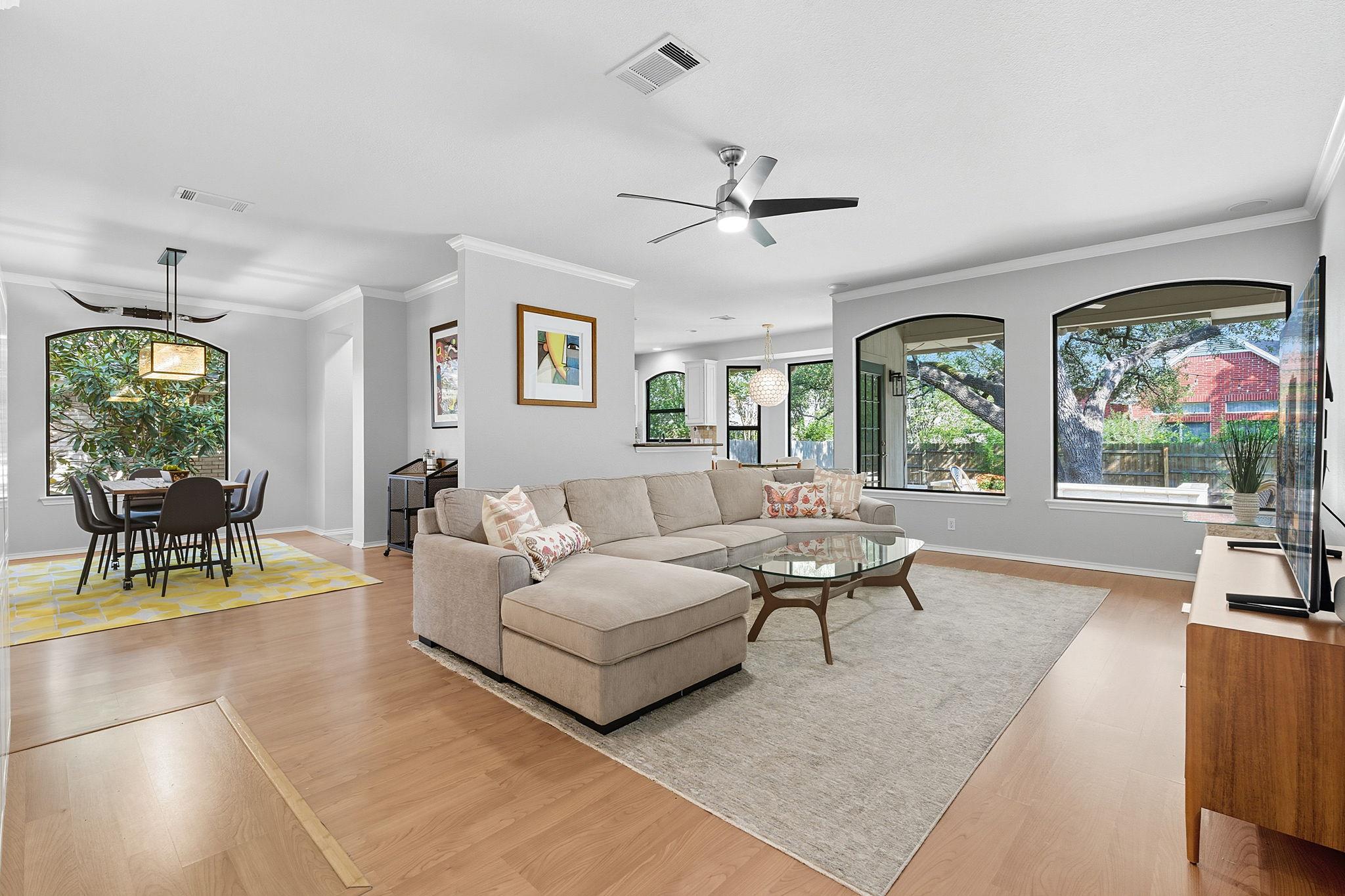 4009 Great Plains Dr, Austin, TX 78735