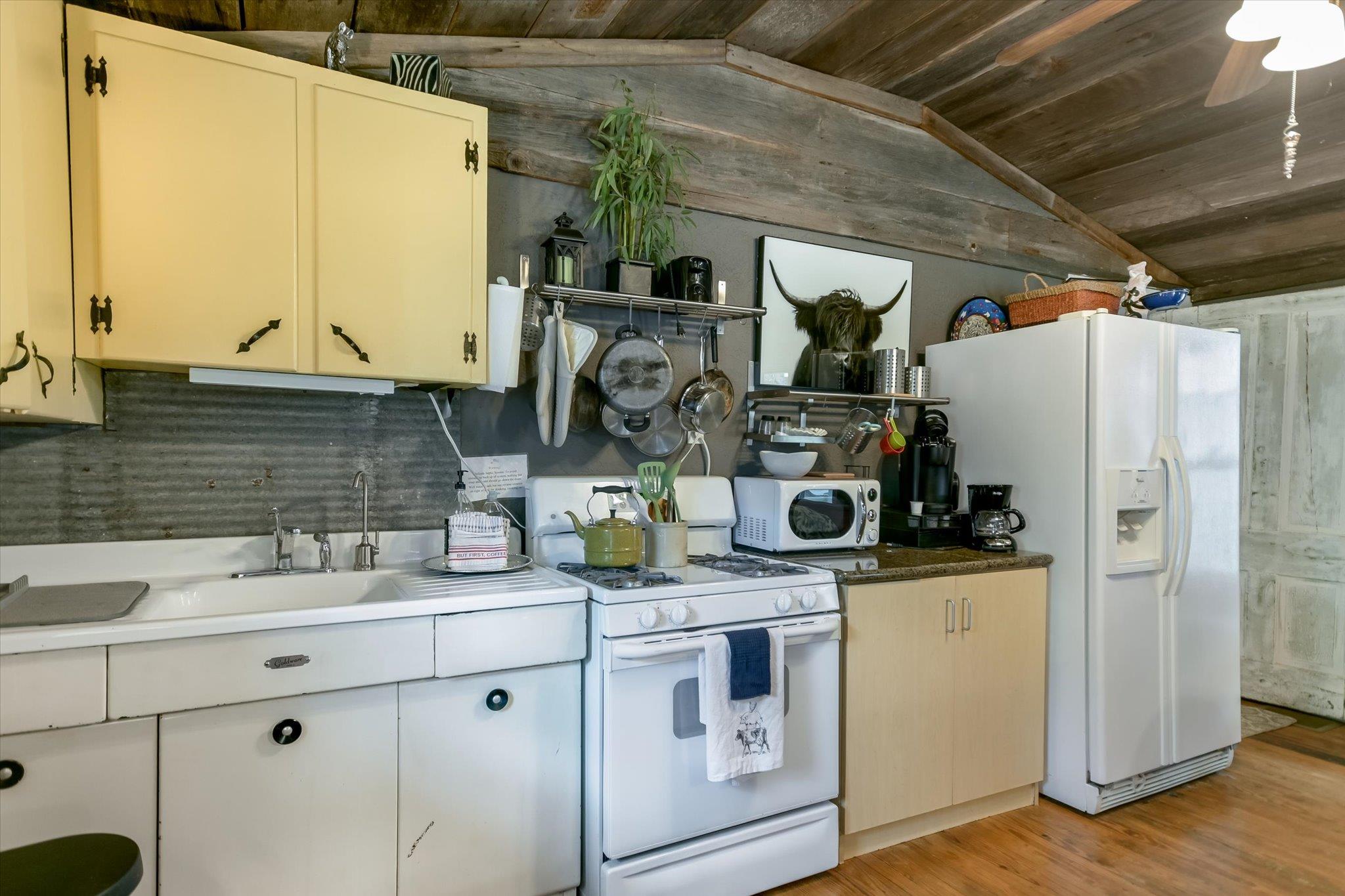 12932 Nutty Brown Rd, Austin, TX 78737