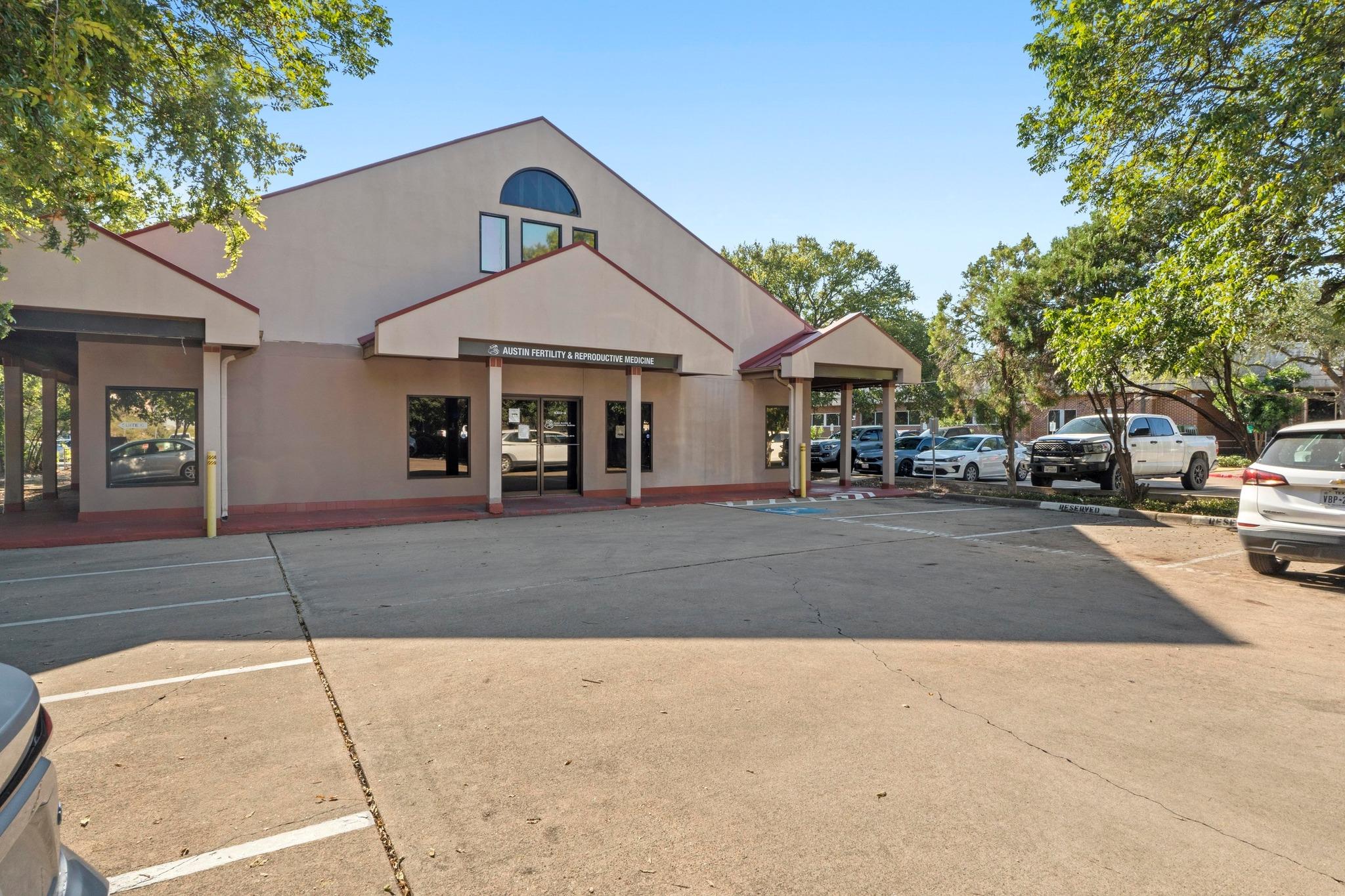 4320 James Casey St, Austin, TX 78745