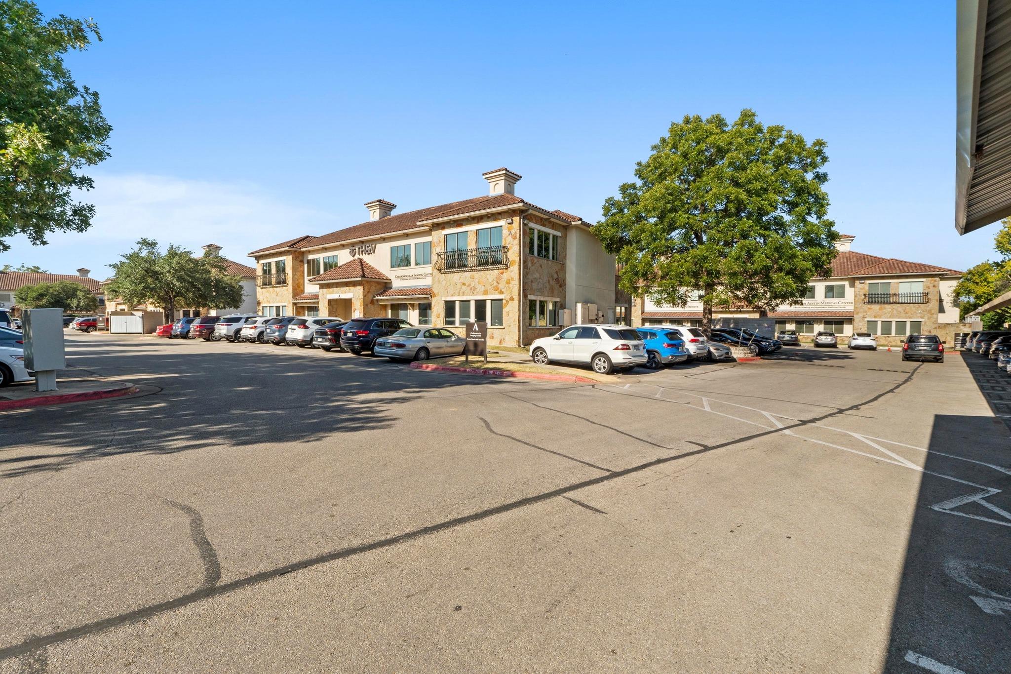 4320 James Casey St, Austin, TX 78745