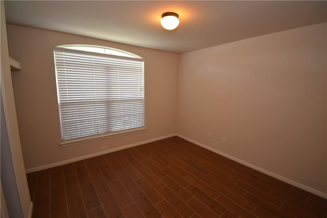 2133 Oltons Bluff Dr, Austin, TX 78754