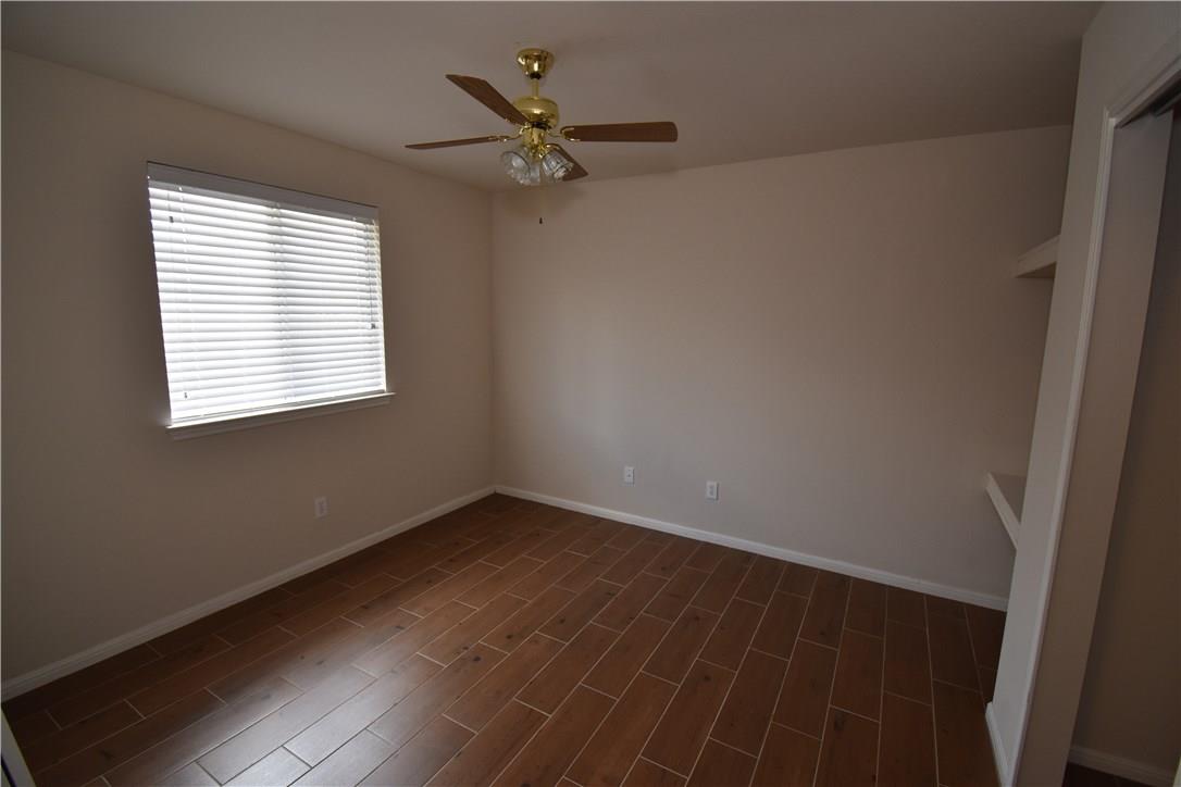 2133 Oltons Bluff Dr, Austin, TX 78754