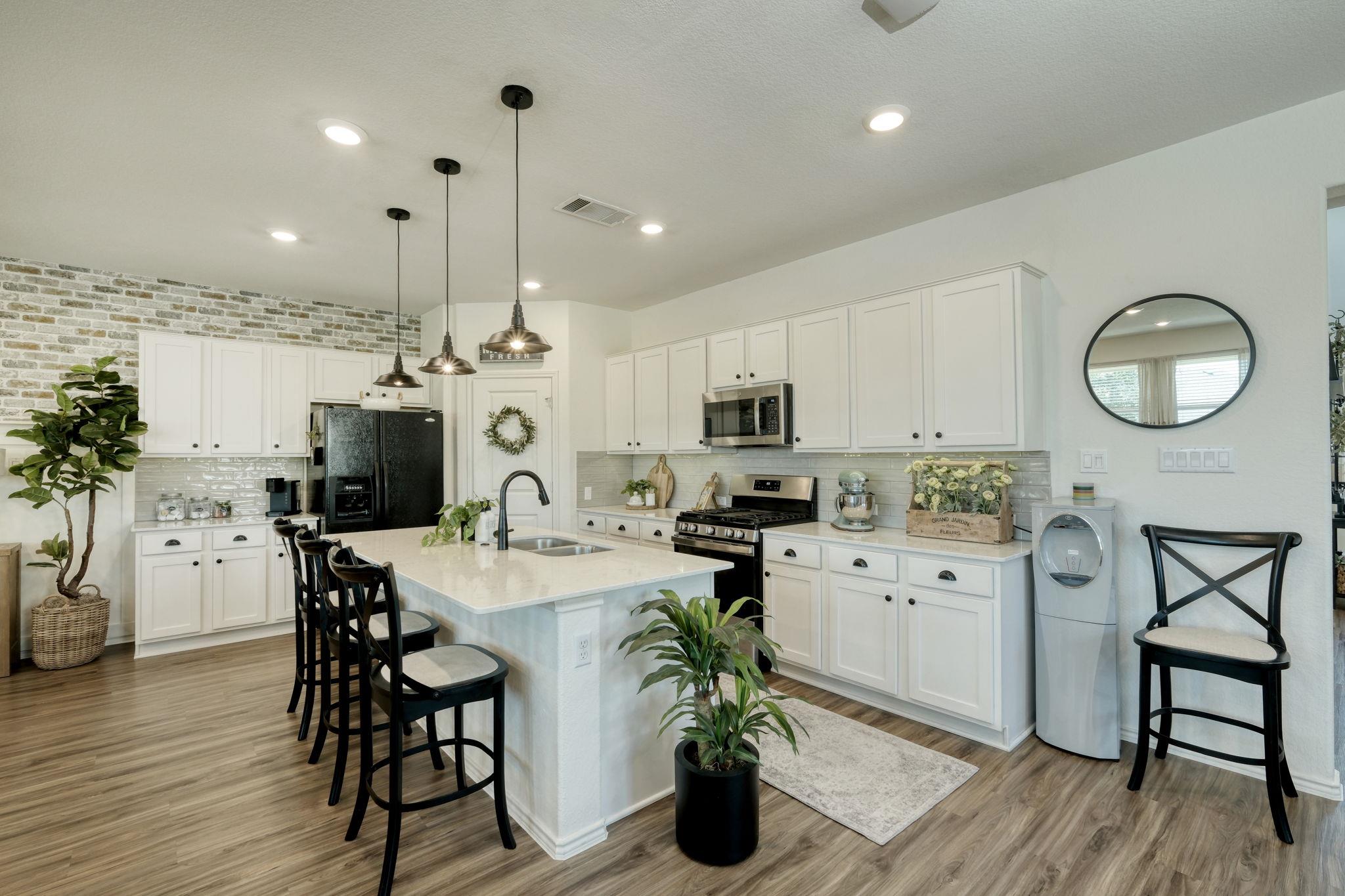 708 Affazia Ln # C, Georgetown, TX 78628