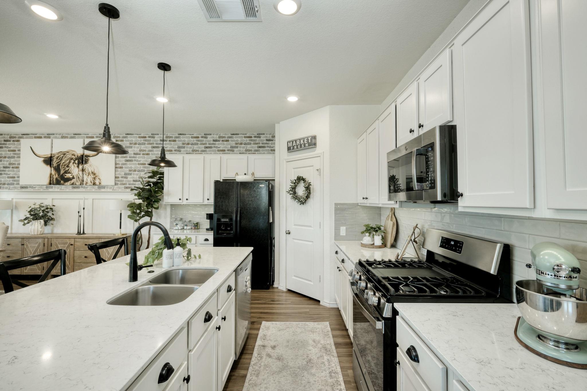 708 Affazia Ln # C, Georgetown, TX 78628