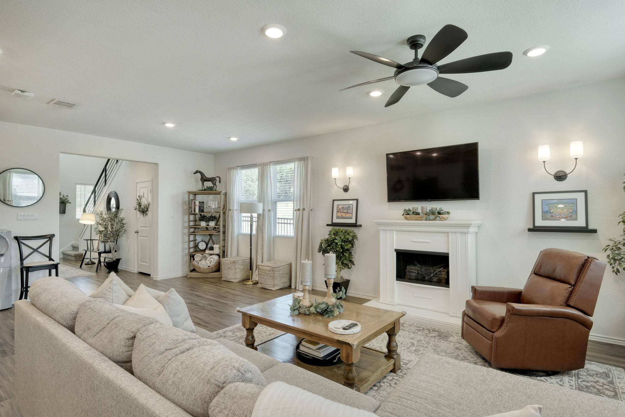 708 Affazia Ln # C, Georgetown, TX 78628