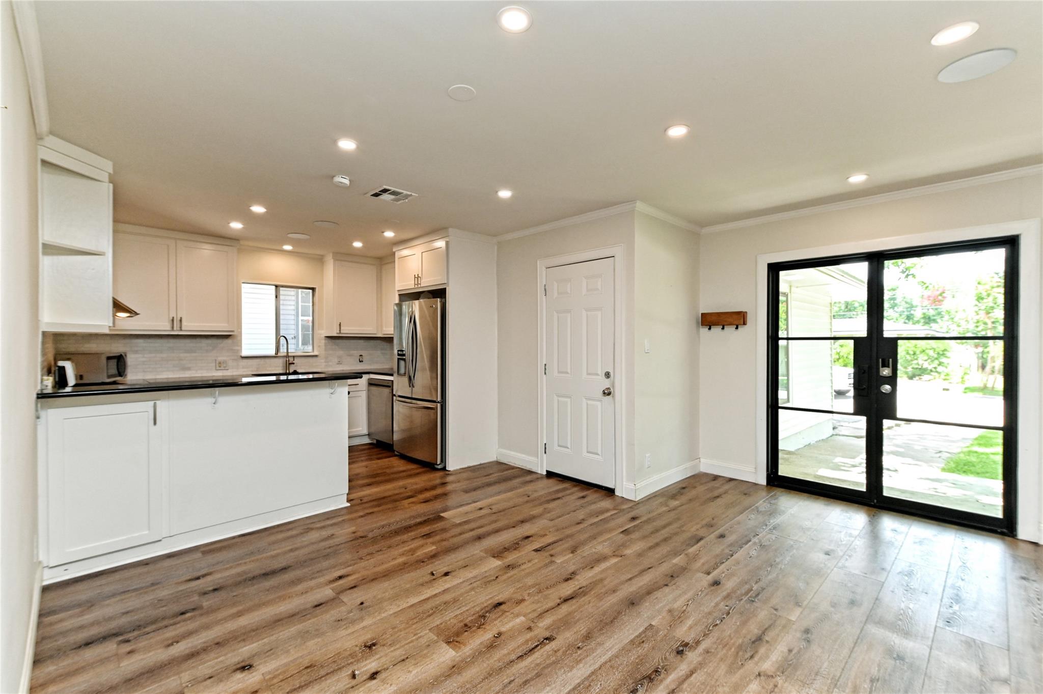 2709 W 49 1/2 St, Austin, TX 78731