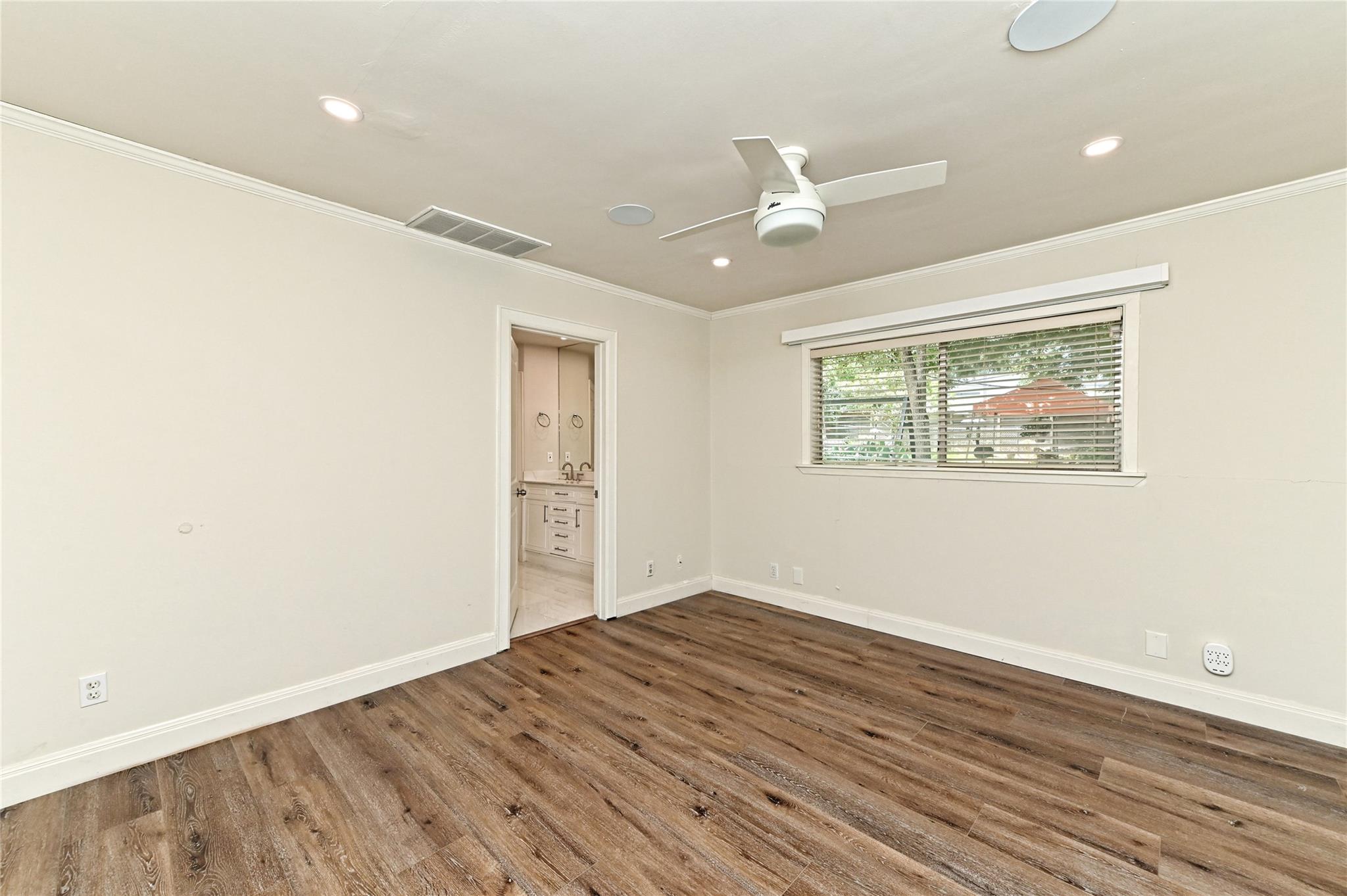 2709 W 49 1/2 St, Austin, TX 78731