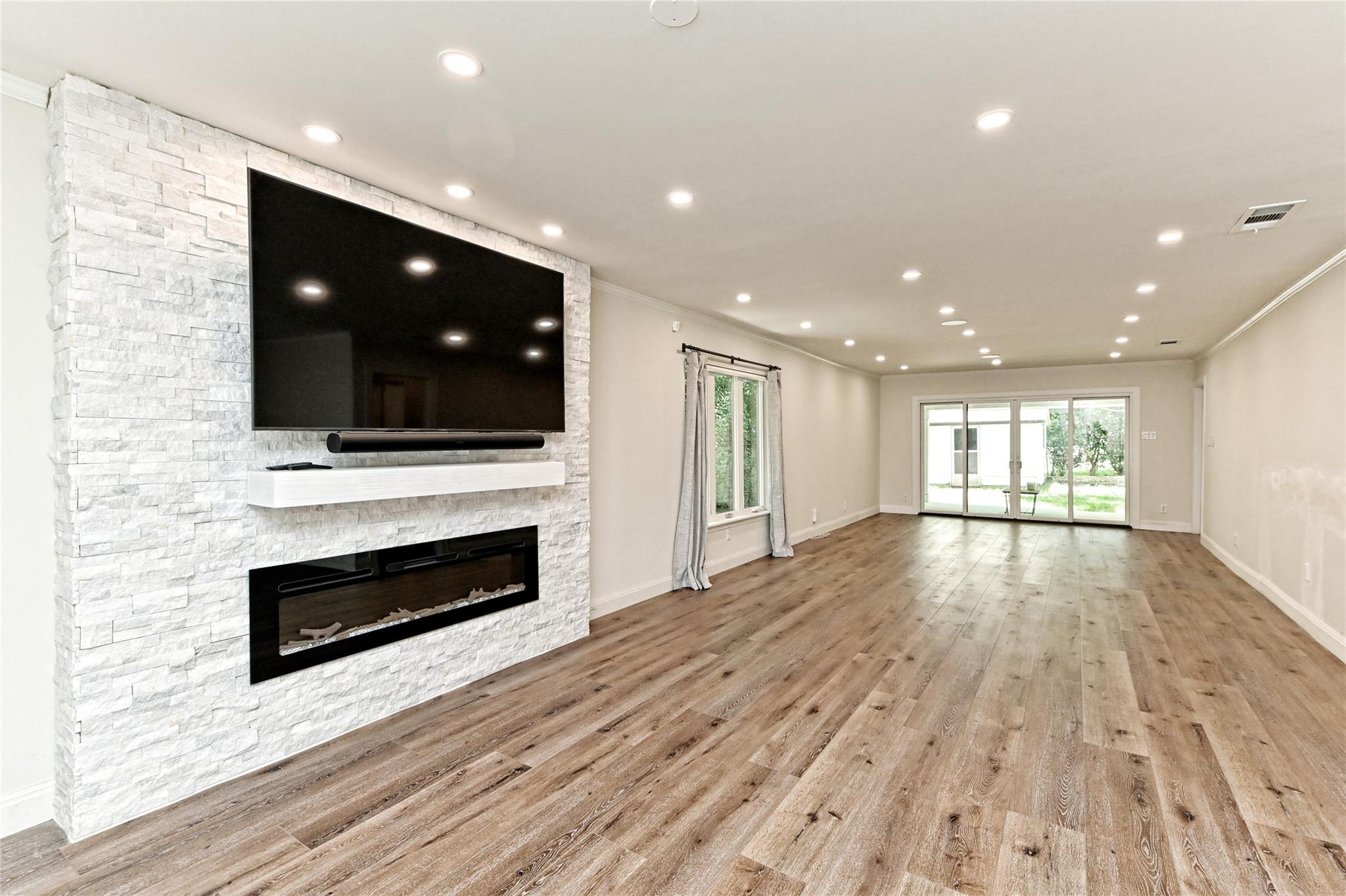 2709 W 49 1/2 St, Austin, TX 78731