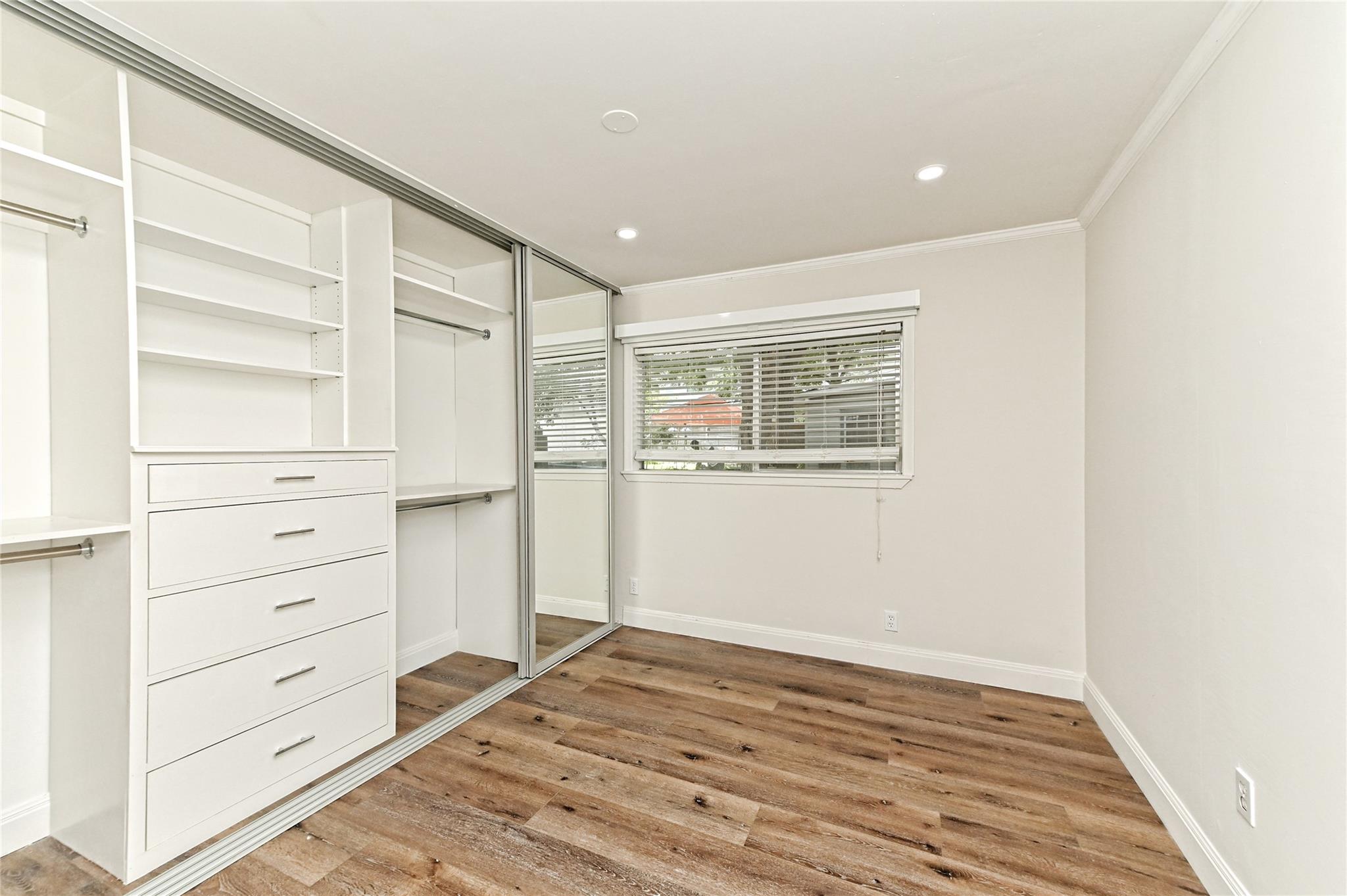 2709 W 49 1/2 St, Austin, TX 78731