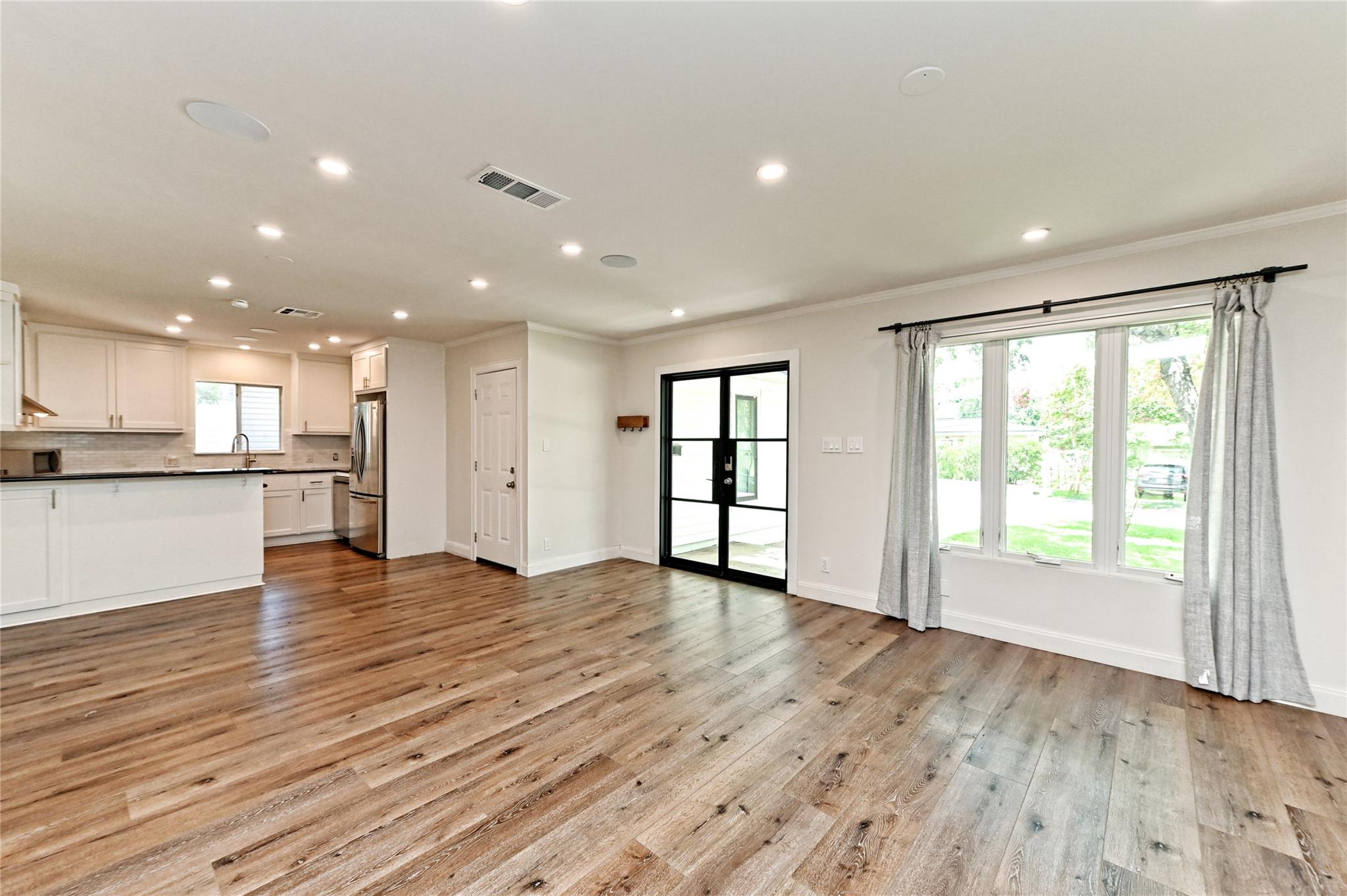 2709 W 49 1/2 St, Austin, TX 78731