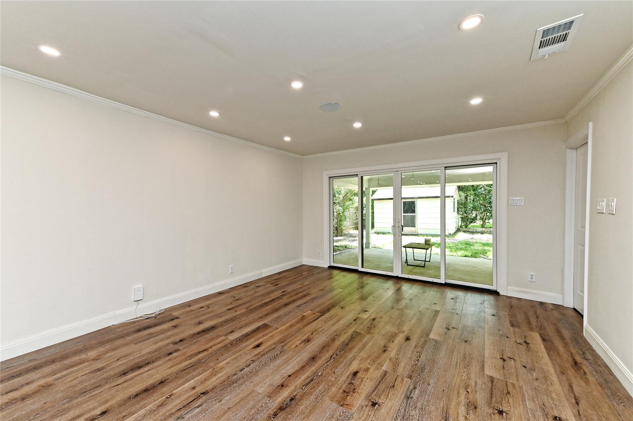 2709 W 49 1/2 St, Austin, TX 78731