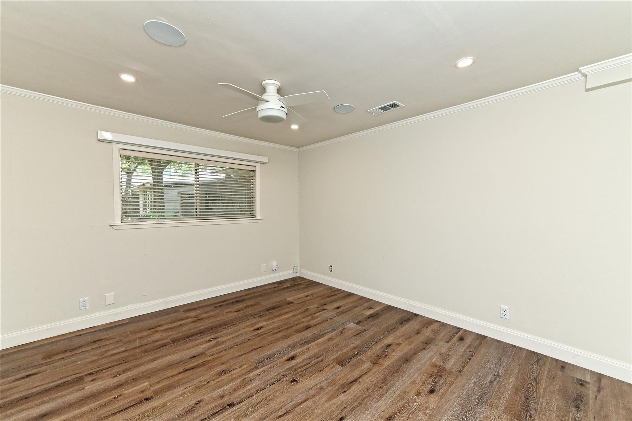 2709 W 49 1/2 St, Austin, TX 78731