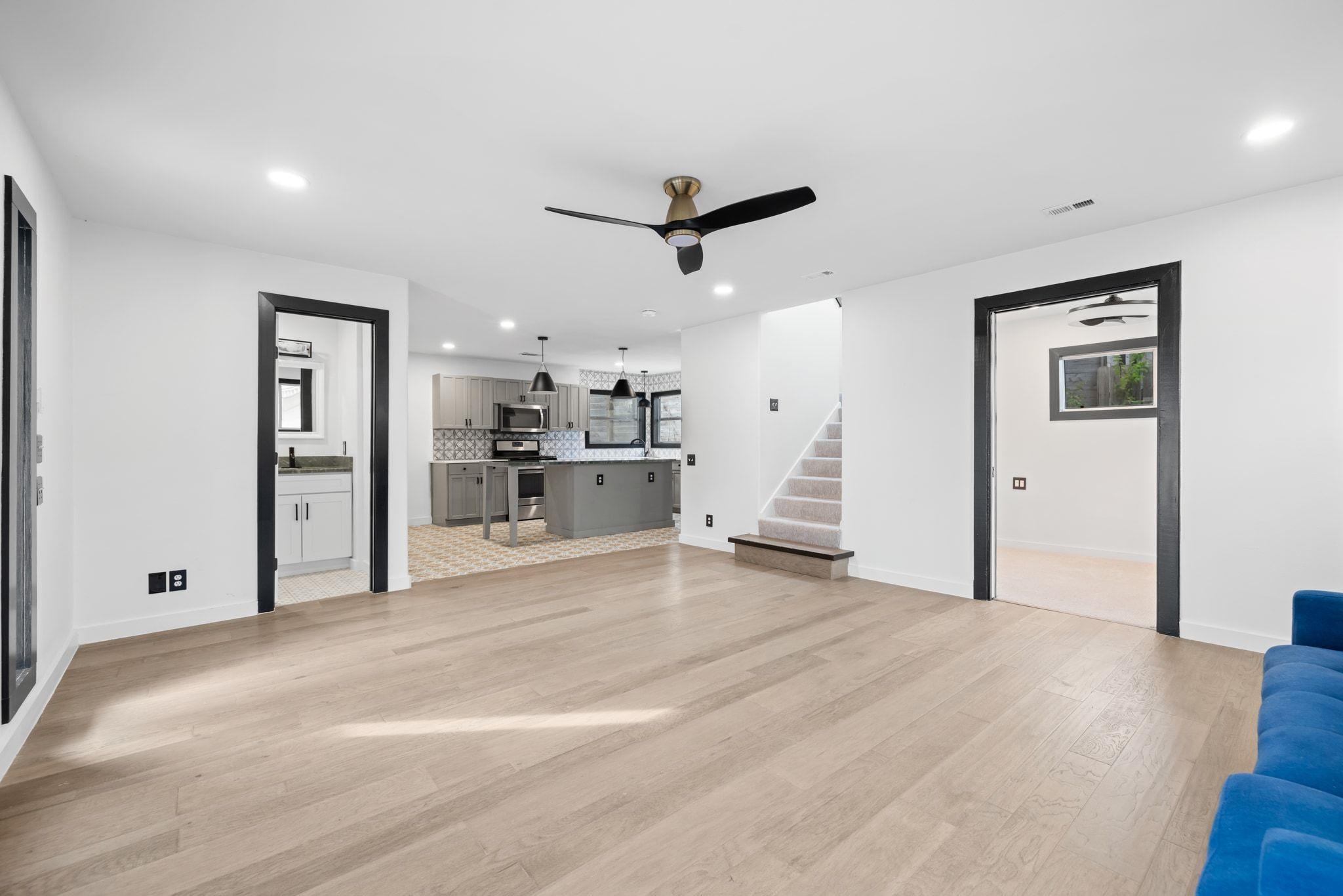 2702 S 2nd St # 1 & 2, Austin, TX 78704