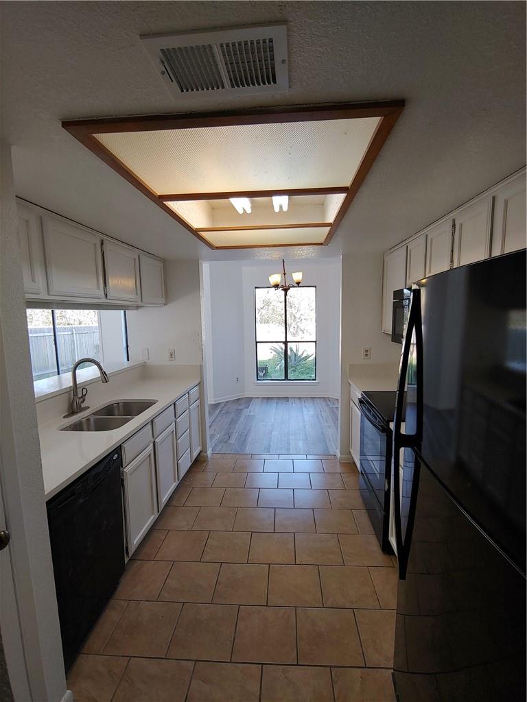 13353 Water Oak Ln # B, Austin, TX 78729