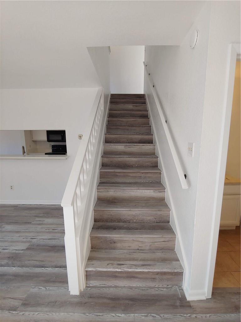 13353 Water Oak Ln # B, Austin, TX 78729