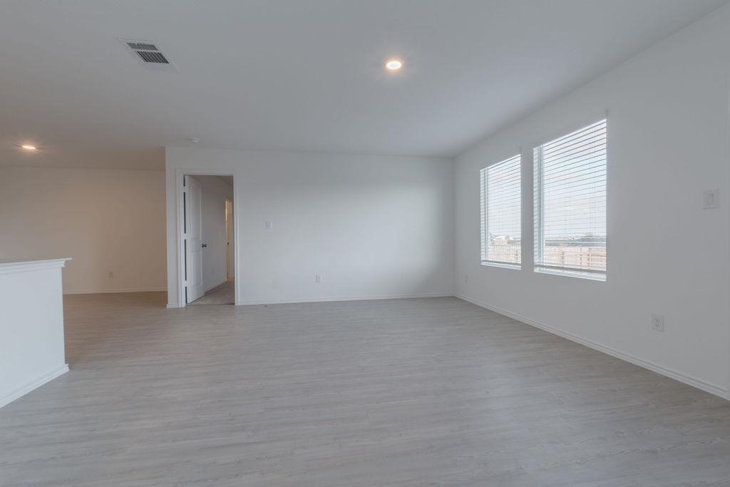 216 Little Sparklers Loop, Hutto, TX 78634