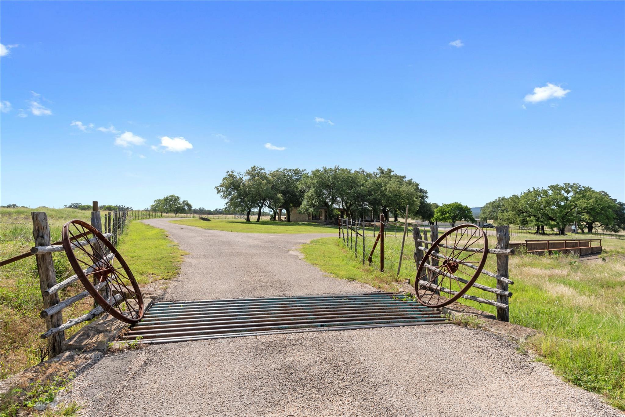 TBD 125 Hye Albert Rd, Hye, TX 78635