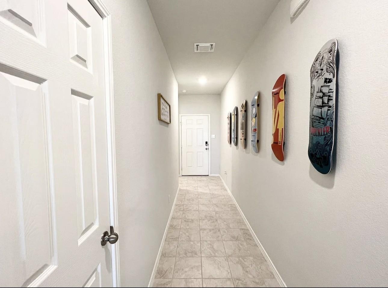 544 Taggart Trl, Jarrell, TX 76537