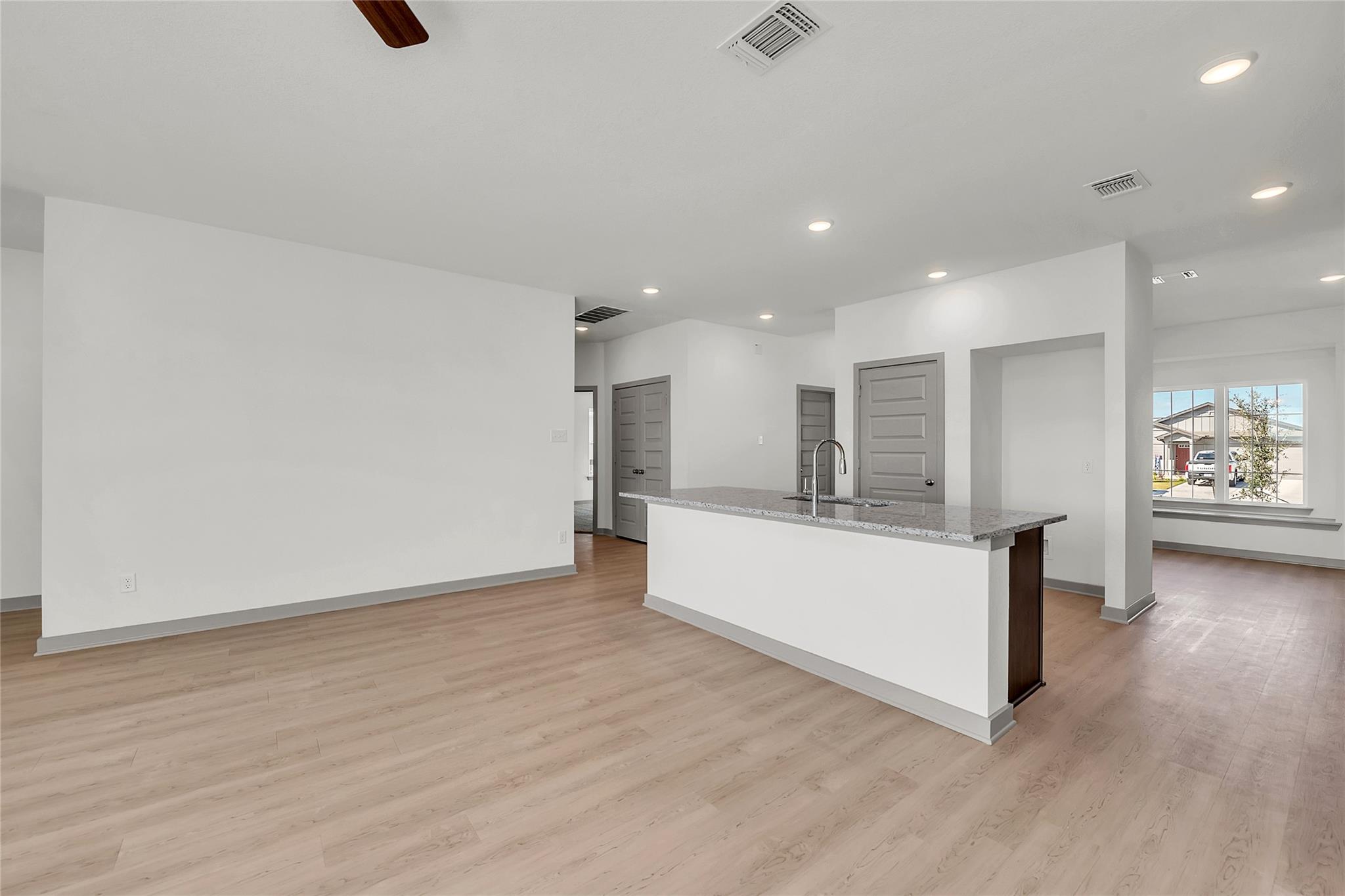 250 Boatright Blvd, Jarrell, TX 76537