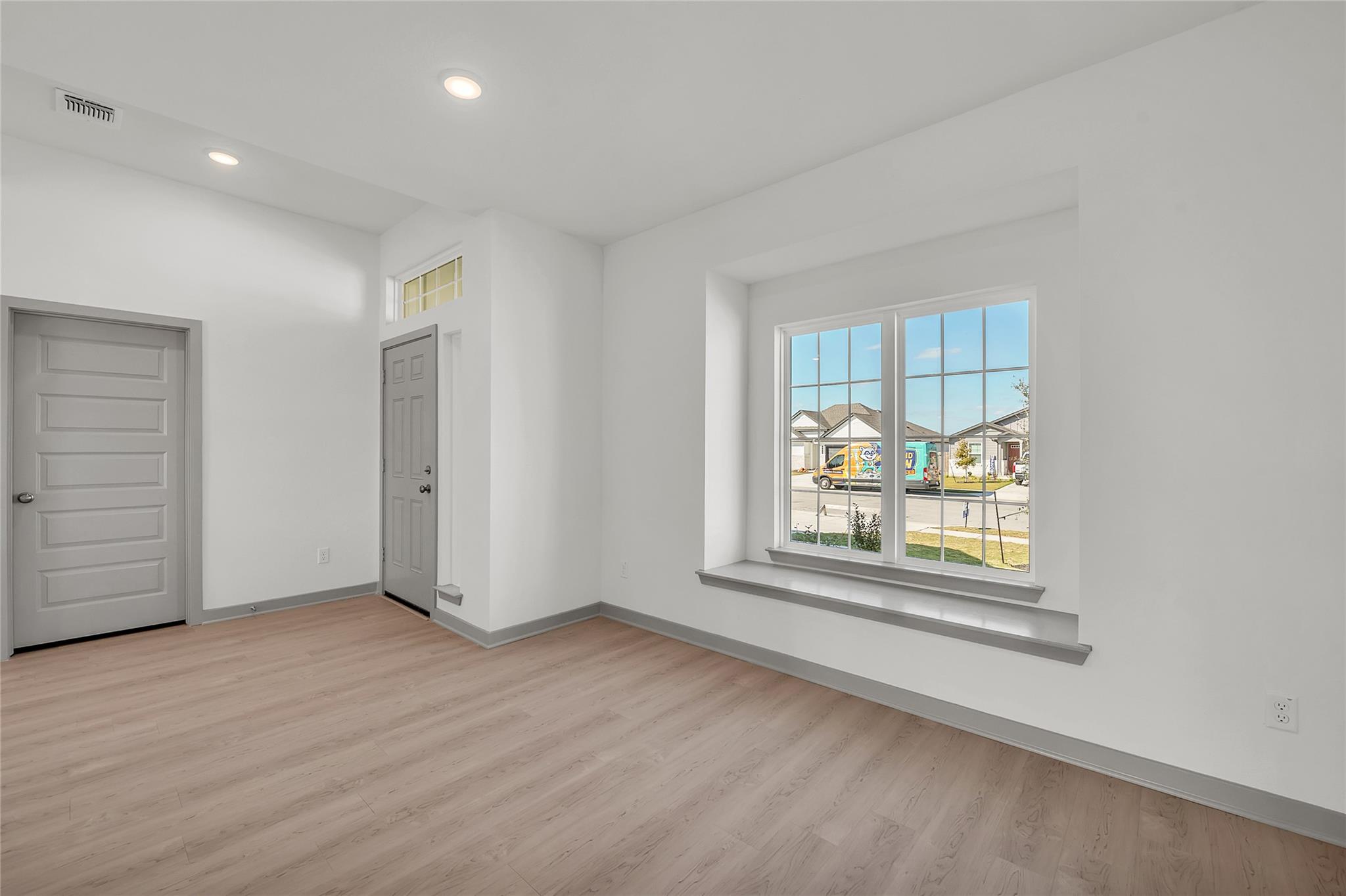 250 Boatright Blvd, Jarrell, TX 76537