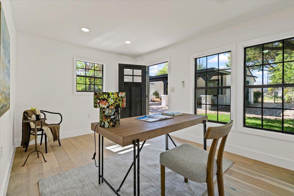 2014 Hardy Cir, Austin, TX 78757