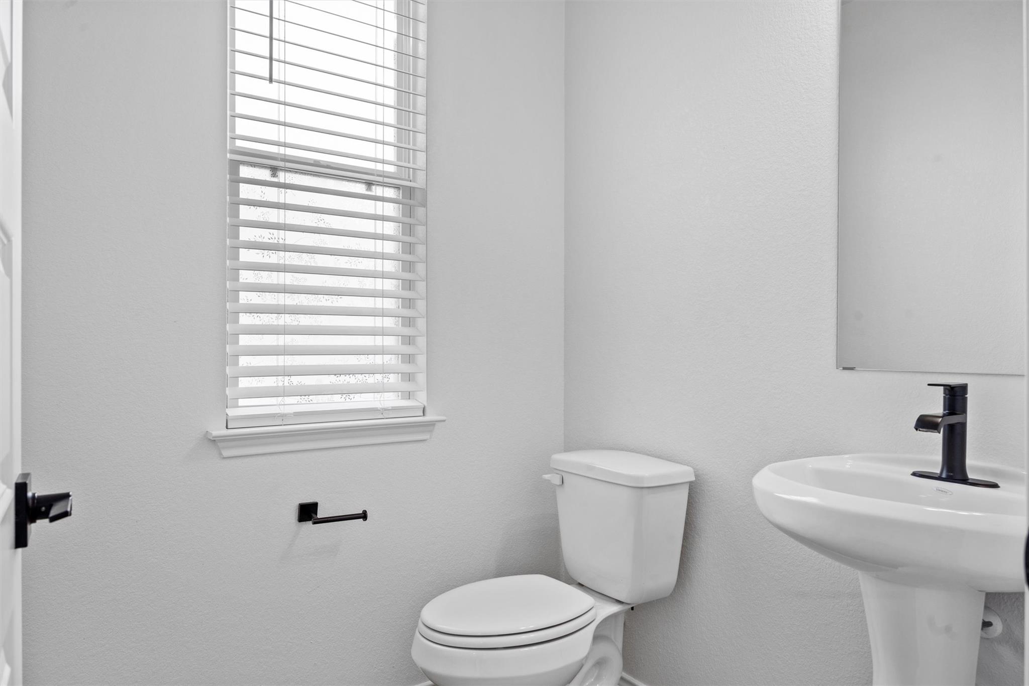 1913 Red Berry Pass, Georgetown, TX 78628