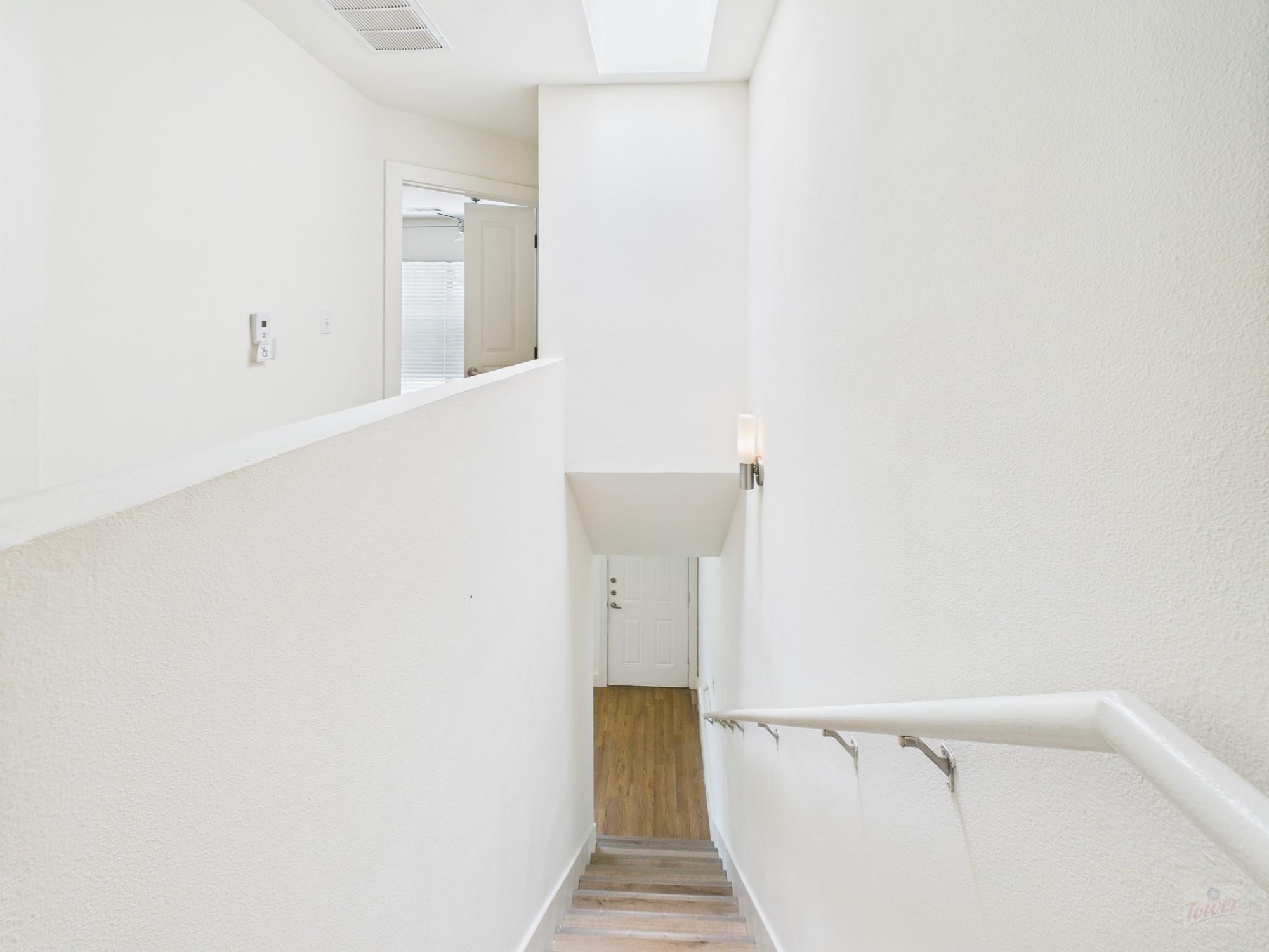 711 W 32nd St # 119, Austin, TX 78705