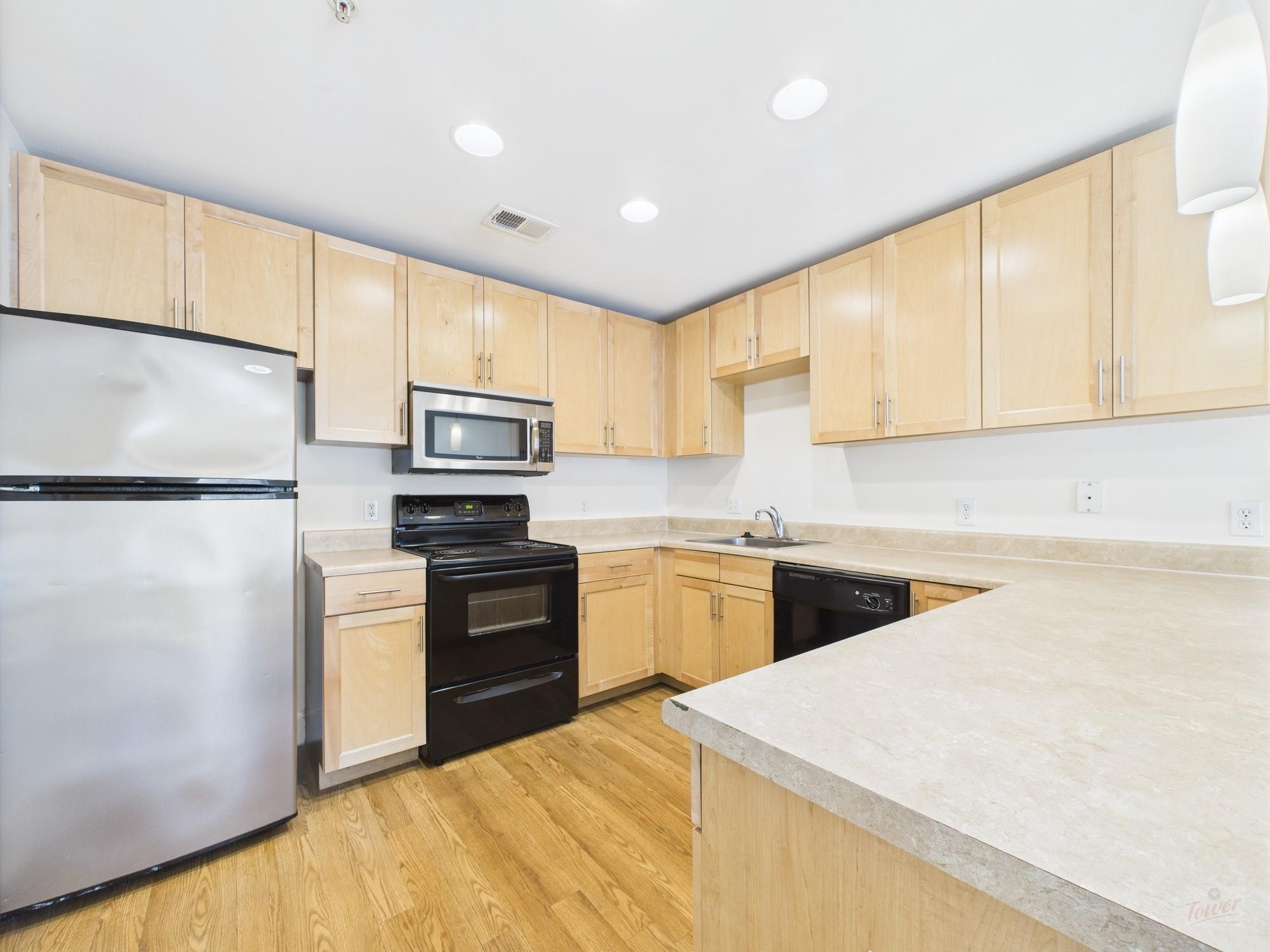 711 W 32nd St # 119, Austin, TX 78705