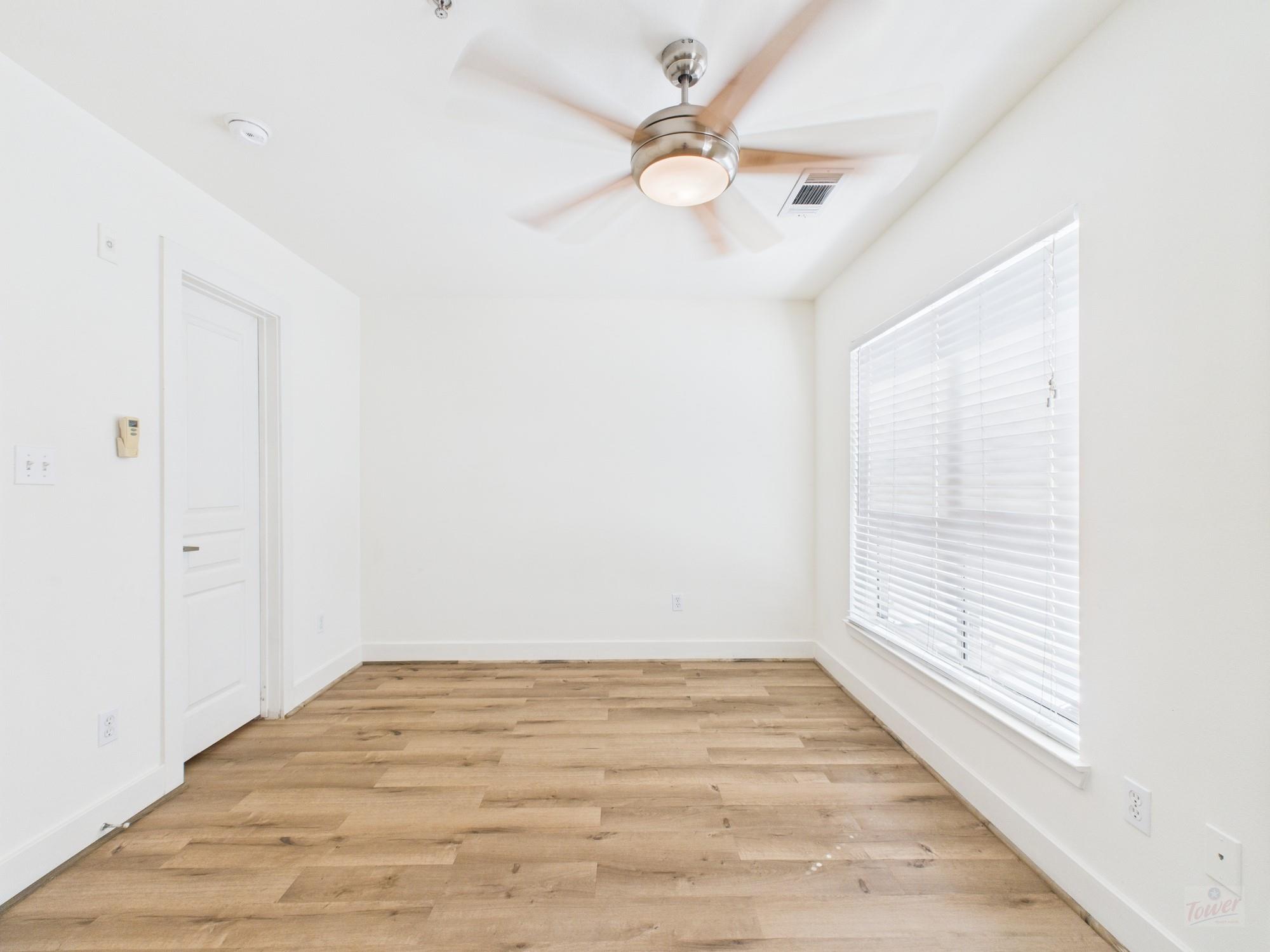 711 W 32nd St # 119, Austin, TX 78705