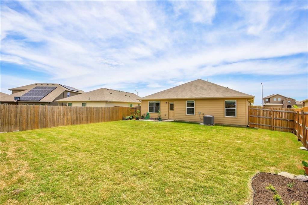 11916 Riparian Rd, Manor, TX 78653