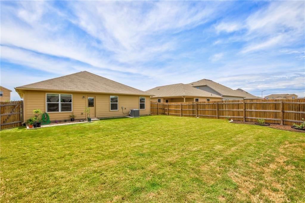 11916 Riparian Rd, Manor, TX 78653