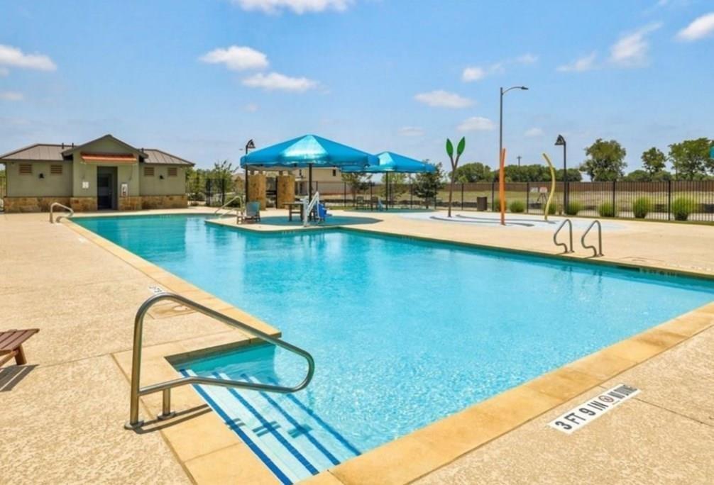 11916 Riparian Rd, Manor, TX 78653