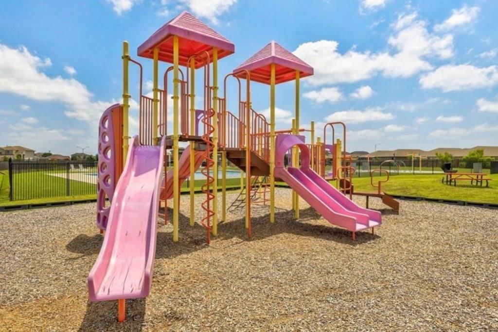 11916 Riparian Rd, Manor, TX 78653