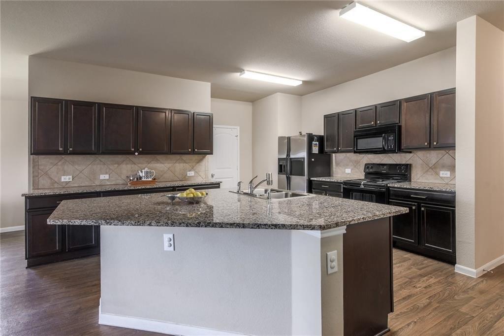 11916 Riparian Rd, Manor, TX 78653