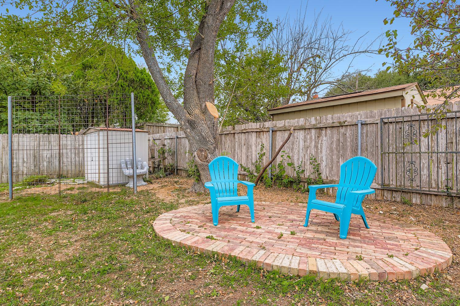 1215 Speer Ln, Austin, TX 78745