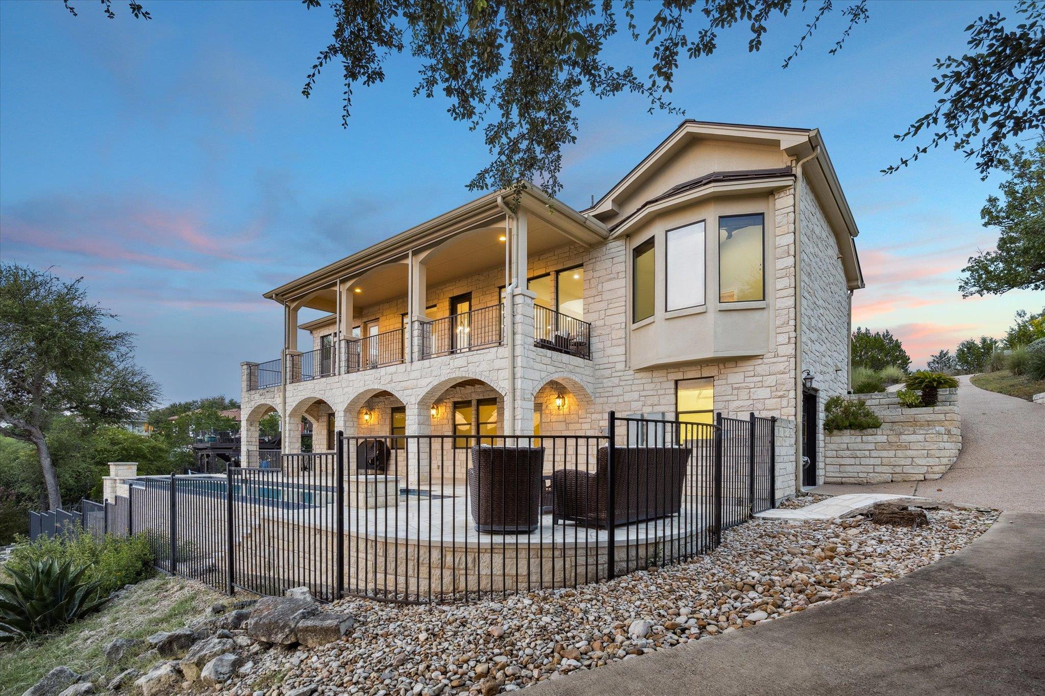 17813 Kingfisher Ridge Dr, Lago Vista, TX 78645