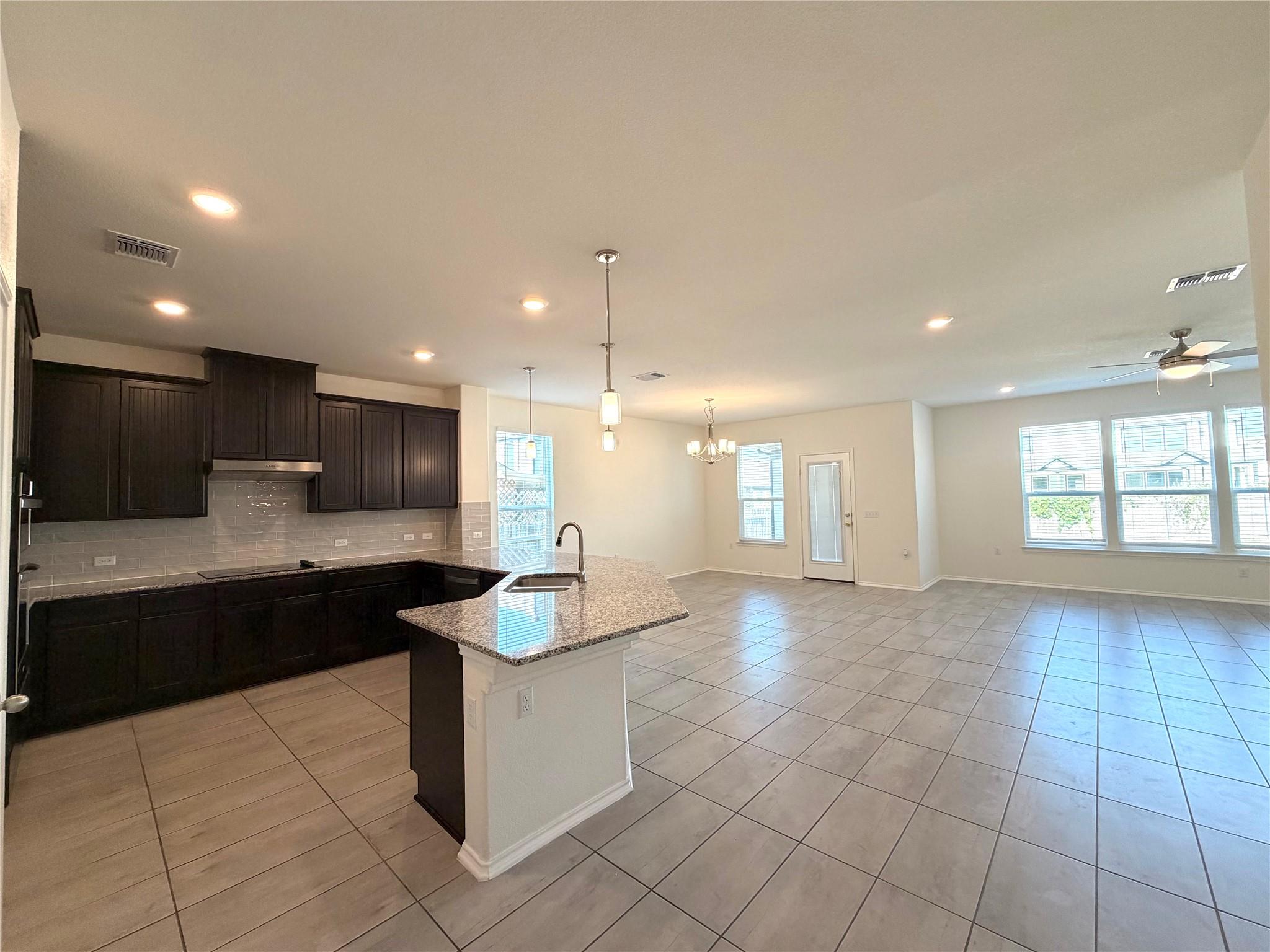 12508 Karasu Dr, Manor, TX 78653