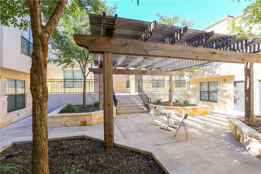 711 W 32nd St # 120, Austin, TX 78705