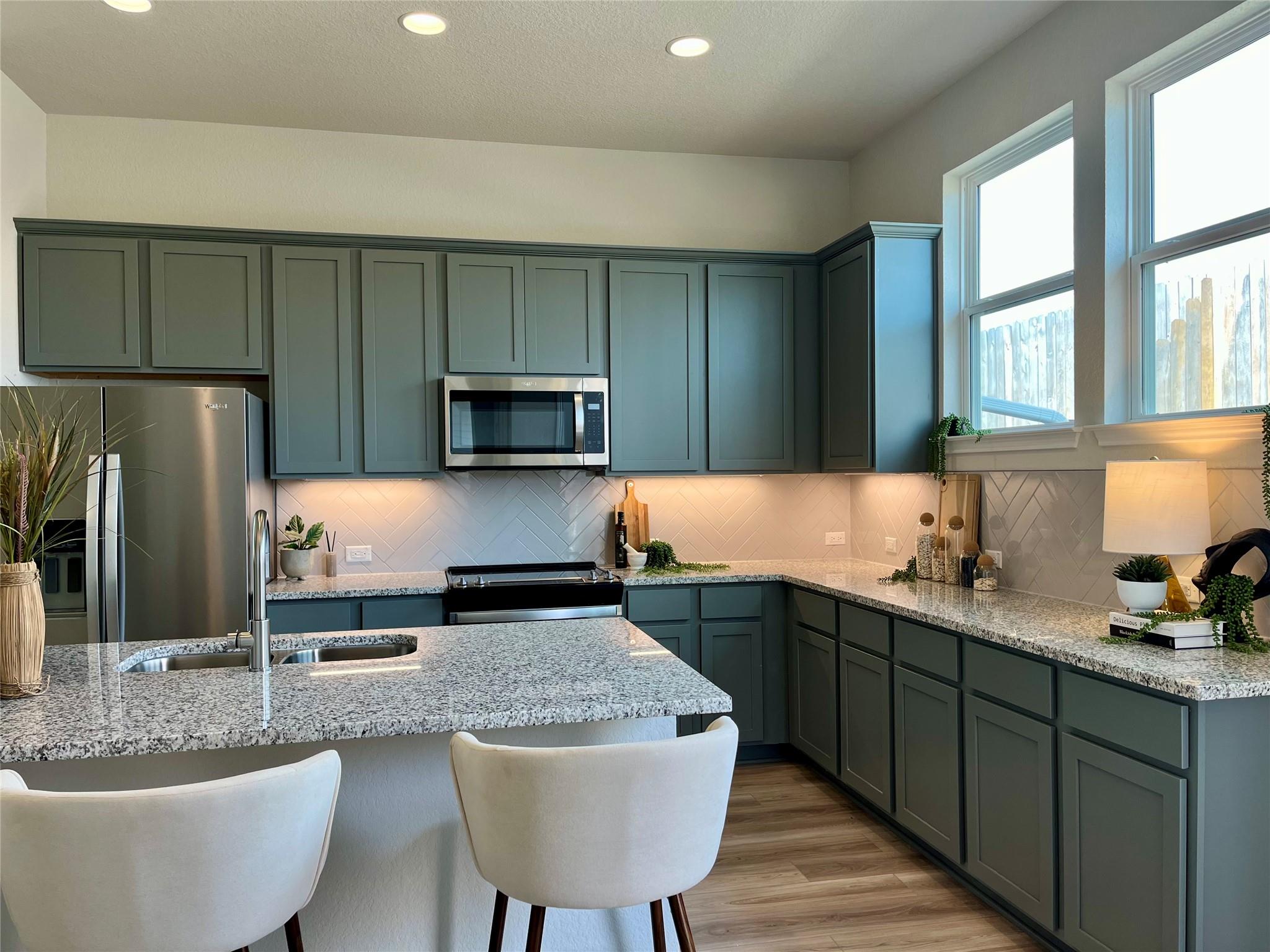 320 Creek Rd # 304, Dripping Springs, TX 78620