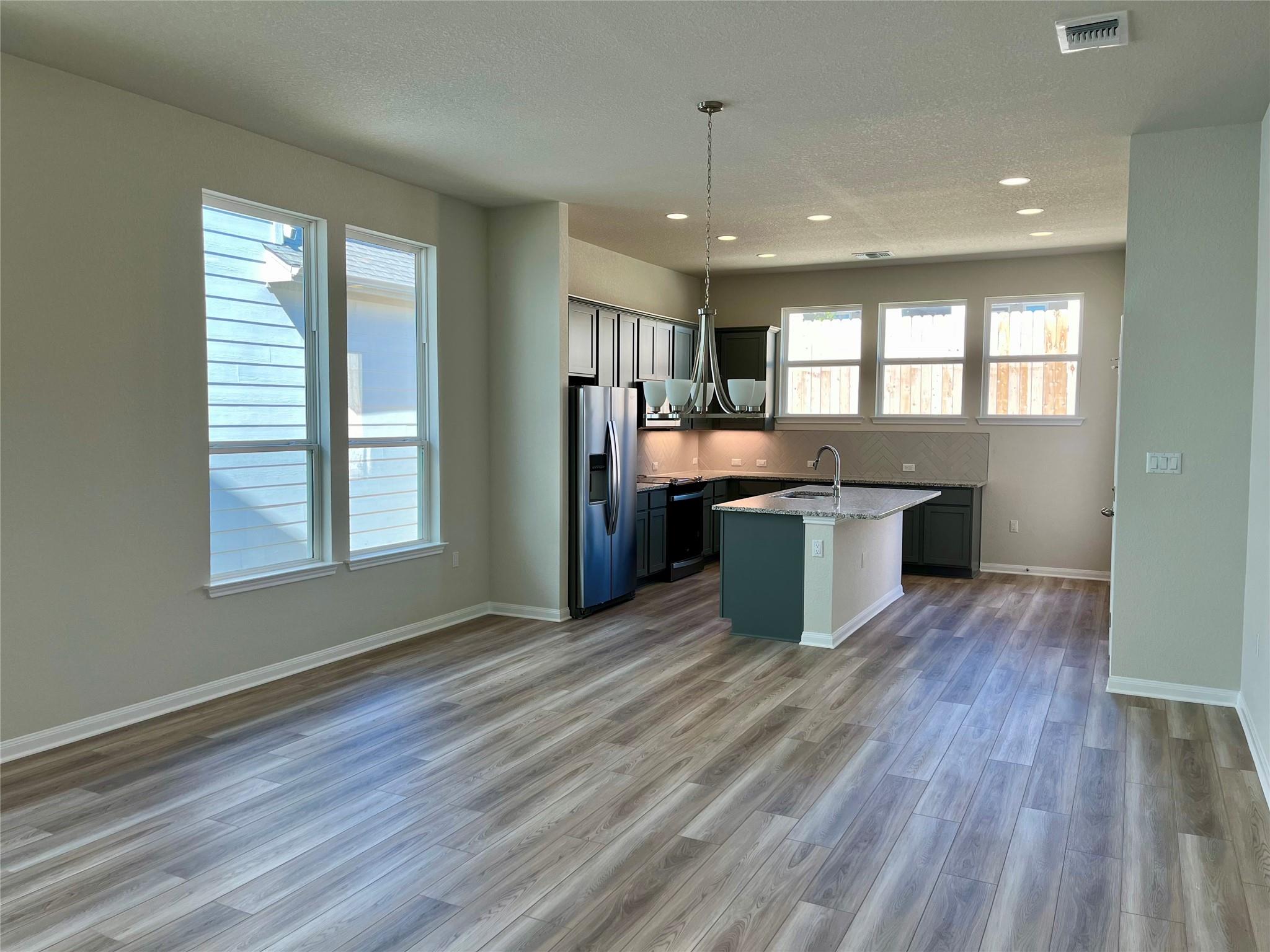 320 Creek Rd # 304, Dripping Springs, TX 78620