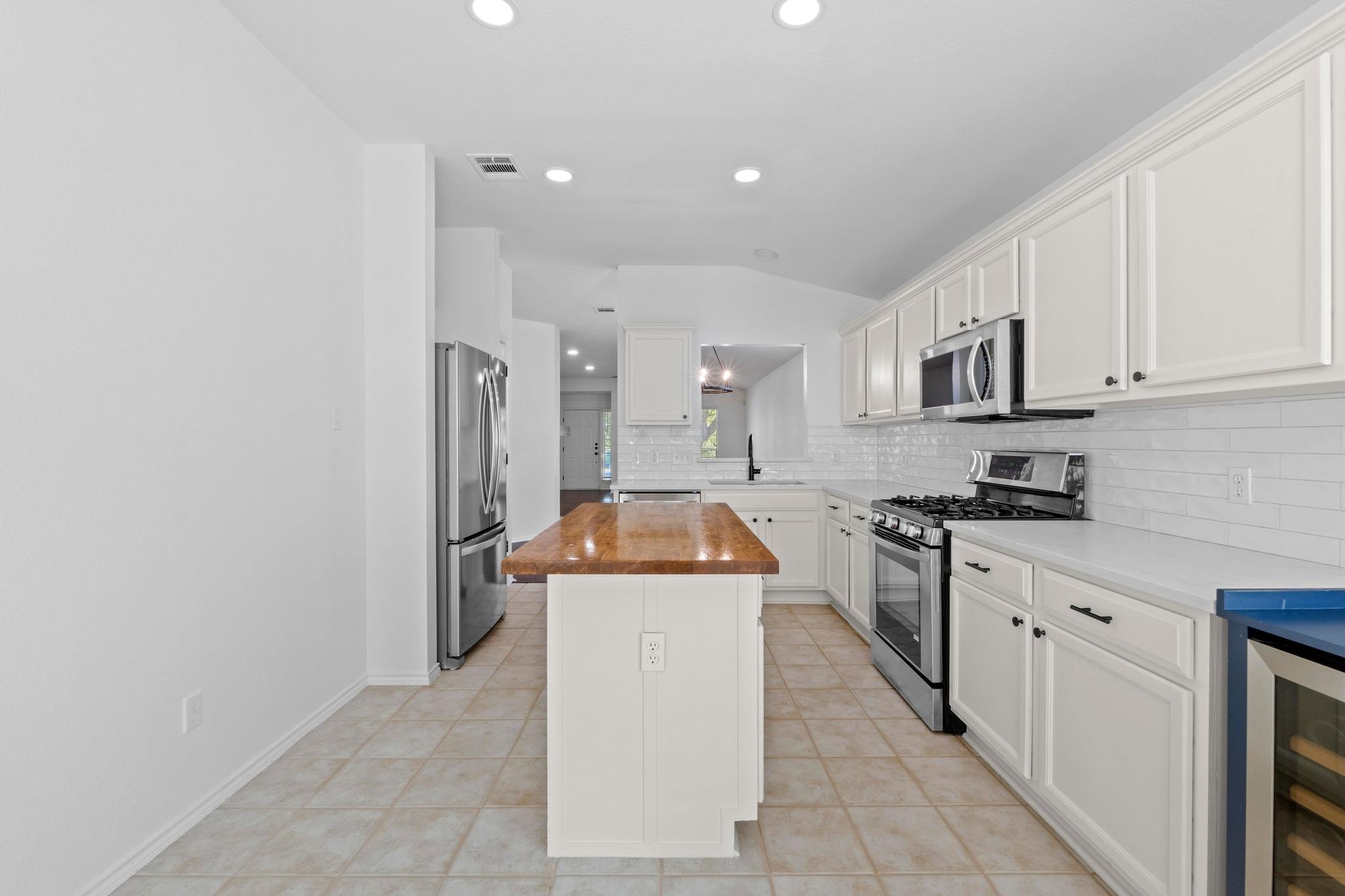 14620 Springs Edge Dr, Austin, TX 78717