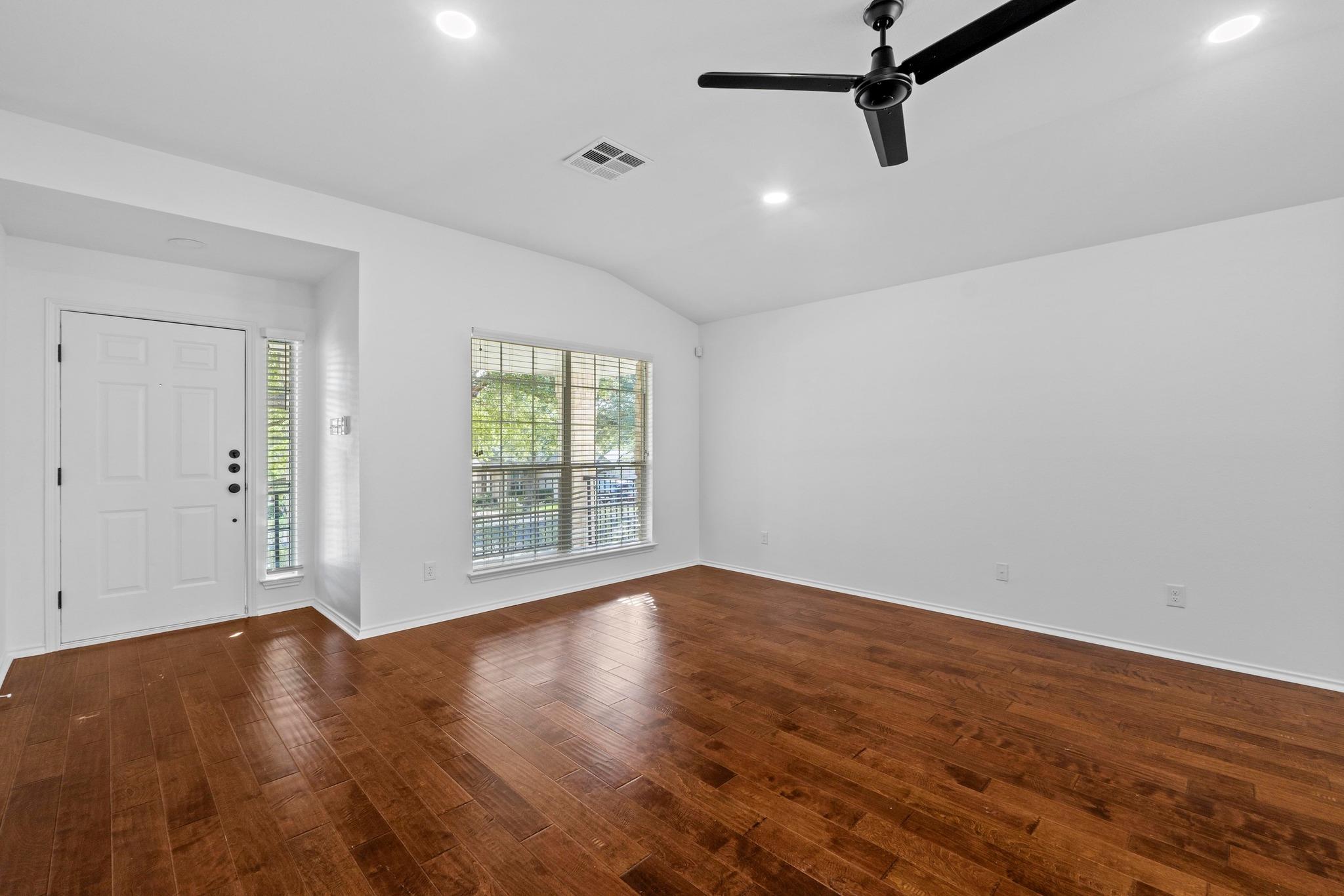 14620 Springs Edge Dr, Austin, TX 78717