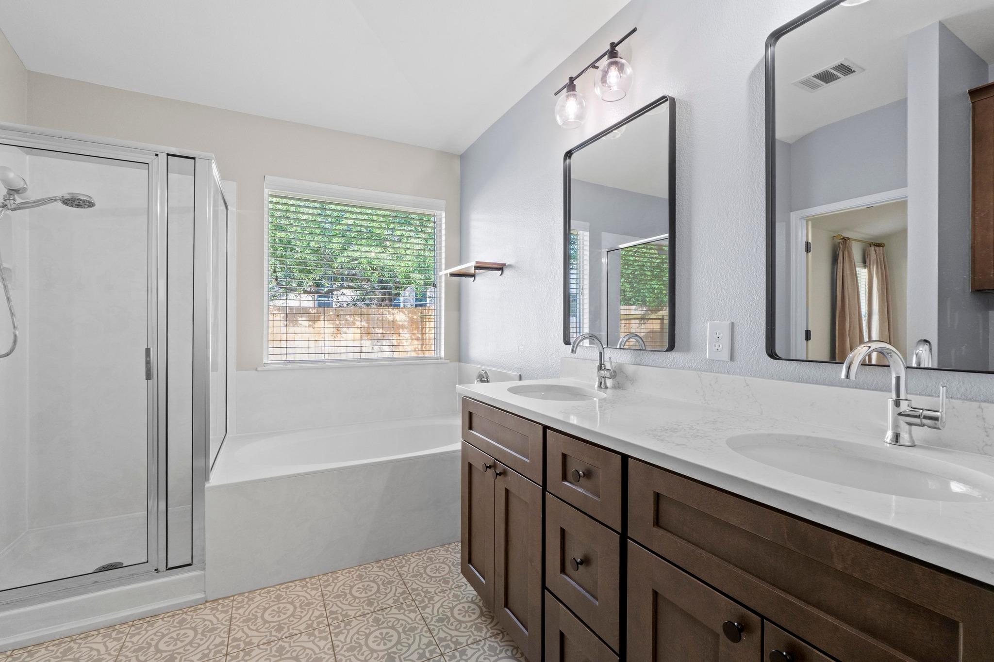 14620 Springs Edge Dr, Austin, TX 78717