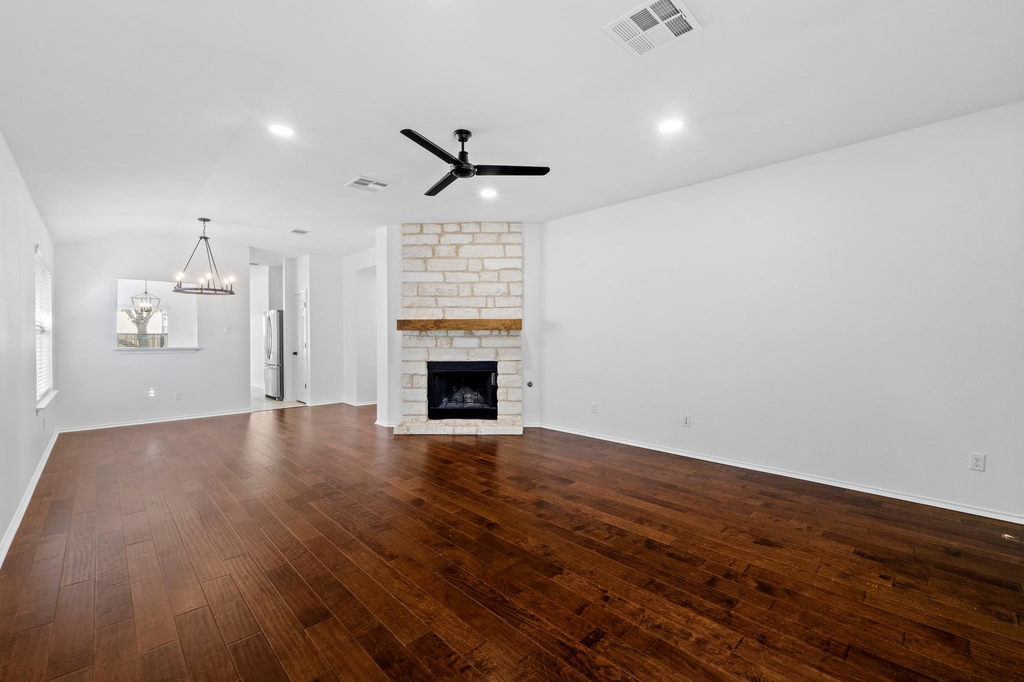 14620 Springs Edge Dr, Austin, TX 78717