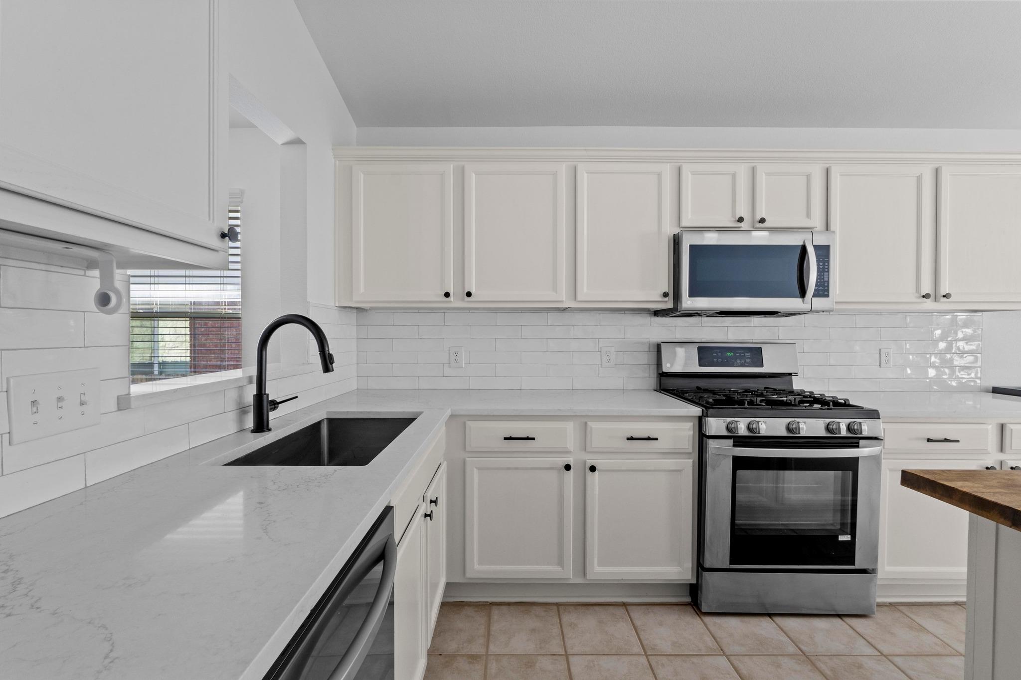 14620 Springs Edge Dr, Austin, TX 78717