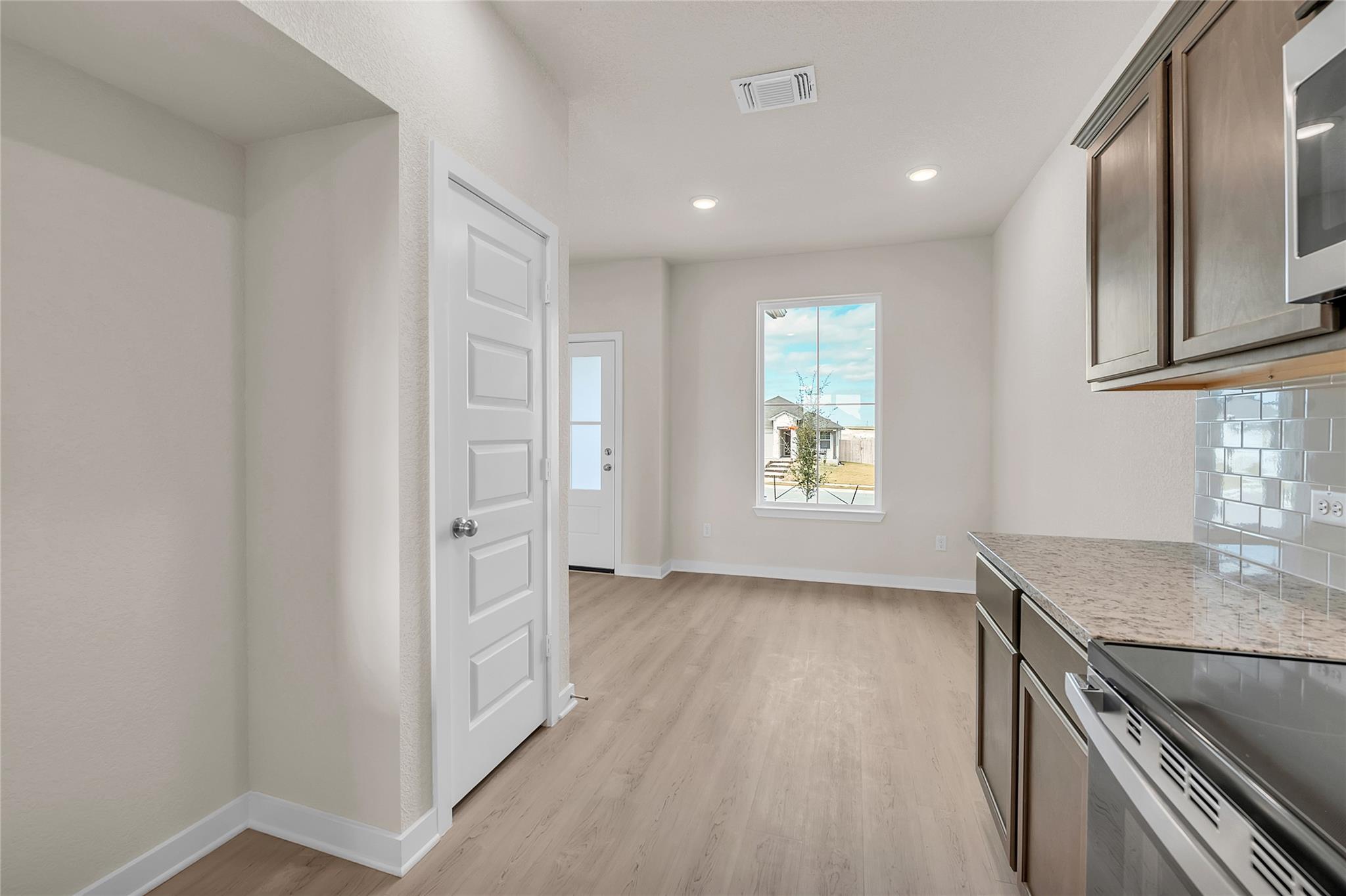 290 Boatright Blvd, Jarrell, TX 76537